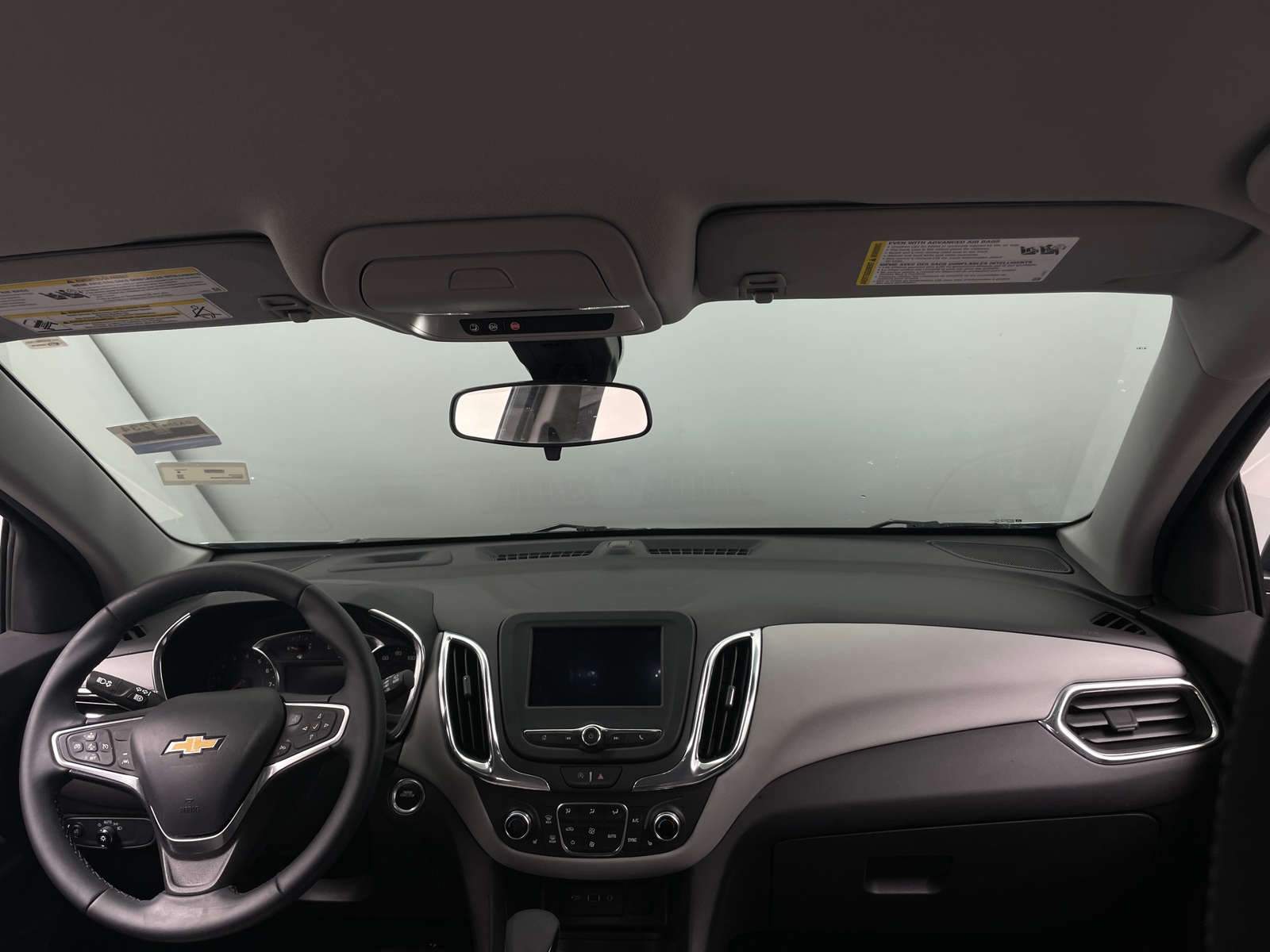 Thumbnail: 2023 Chevrolet Equinox - 3