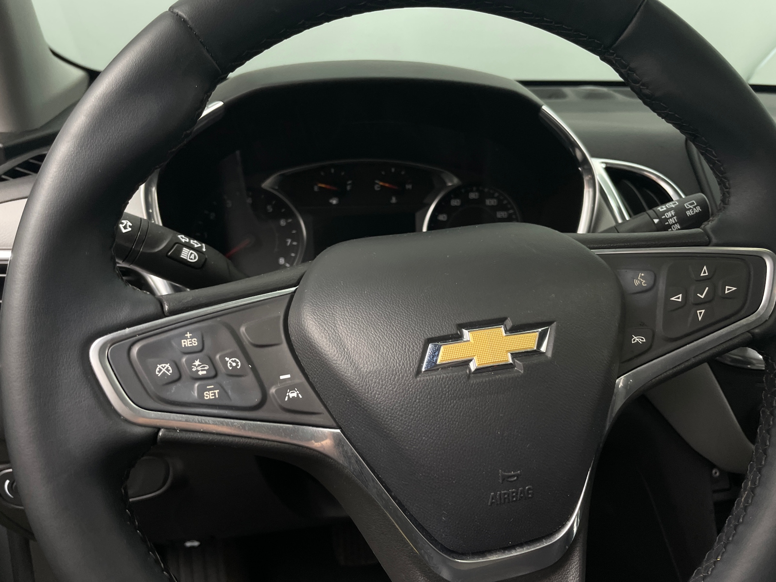 Thumbnail: 2023 Chevrolet Equinox - 5