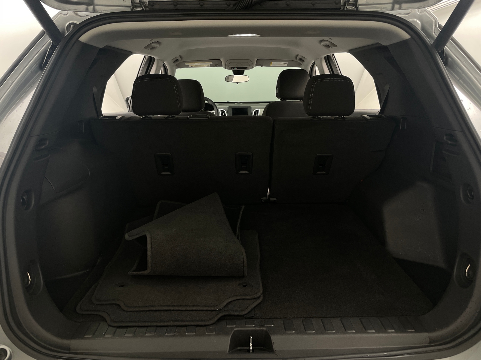 Thumbnail: 2023 Chevrolet Equinox - 7