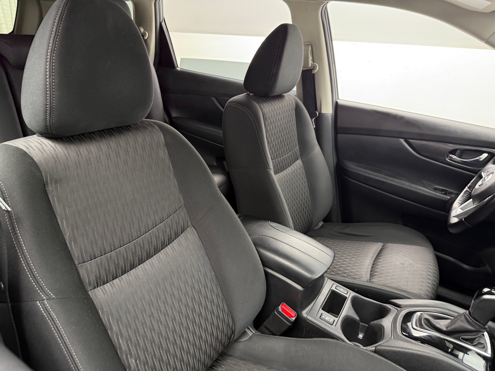 Thumbnail: 2020 Nissan Rogue - 2