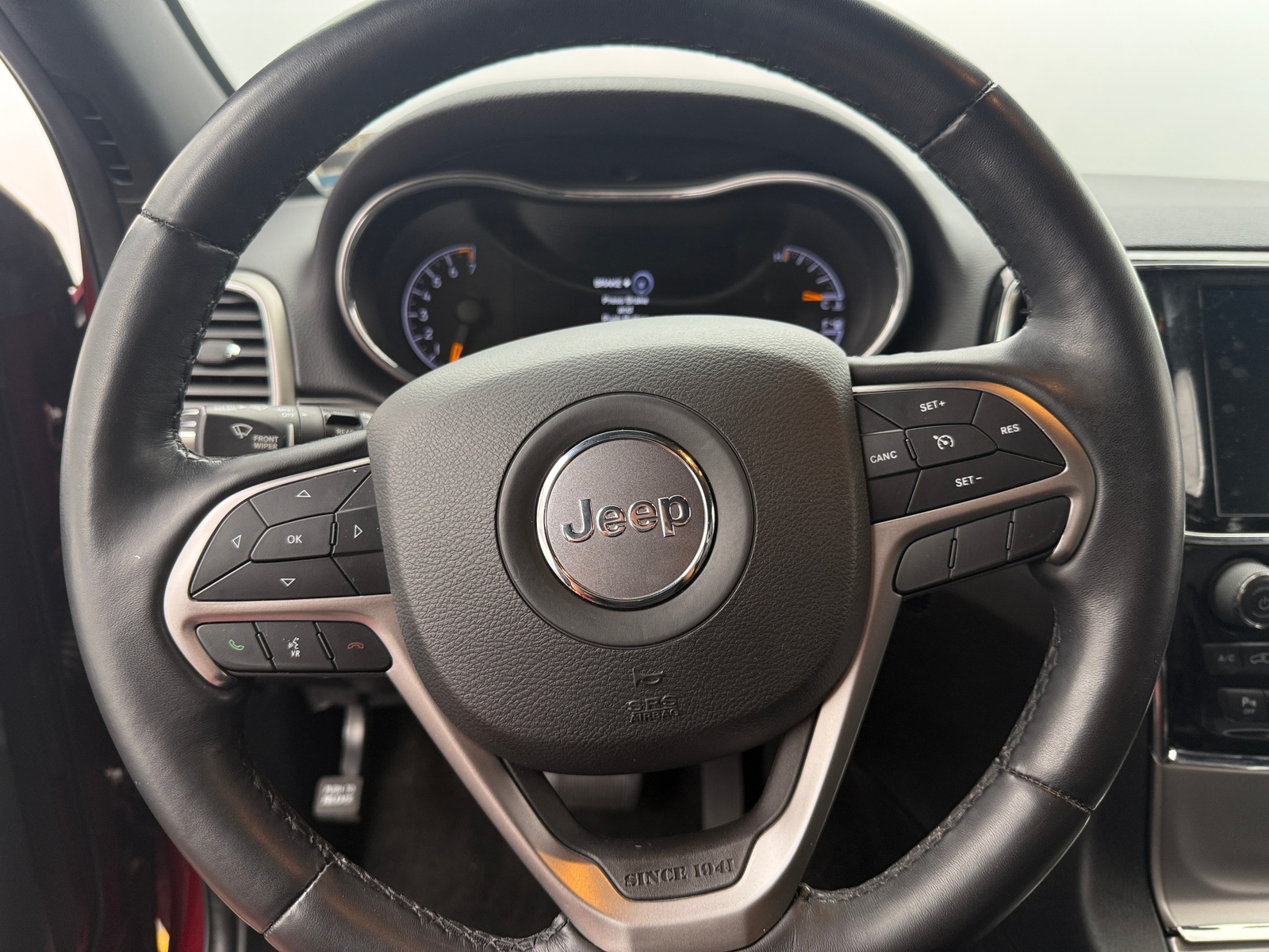 Thumbnail: 2021 Jeep Grand Cherokee - 4