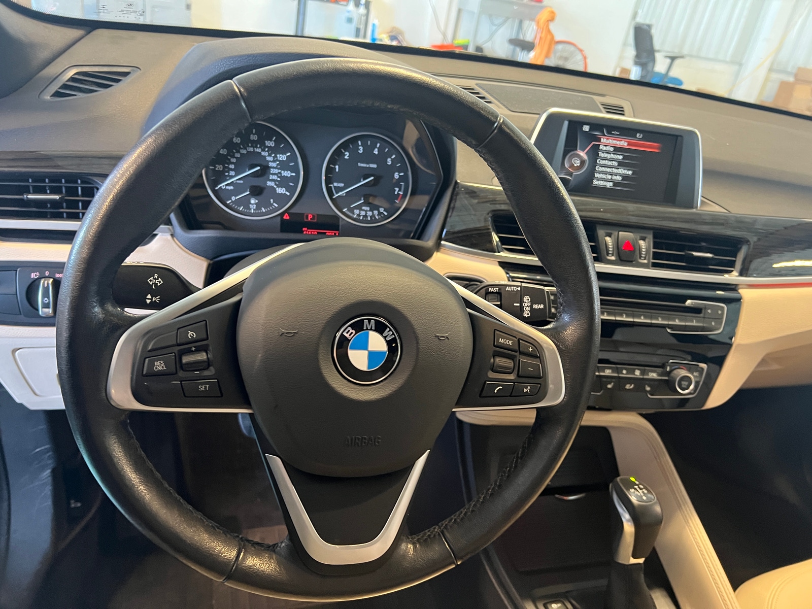 Thumbnail: 2017 BMW X1 - 4