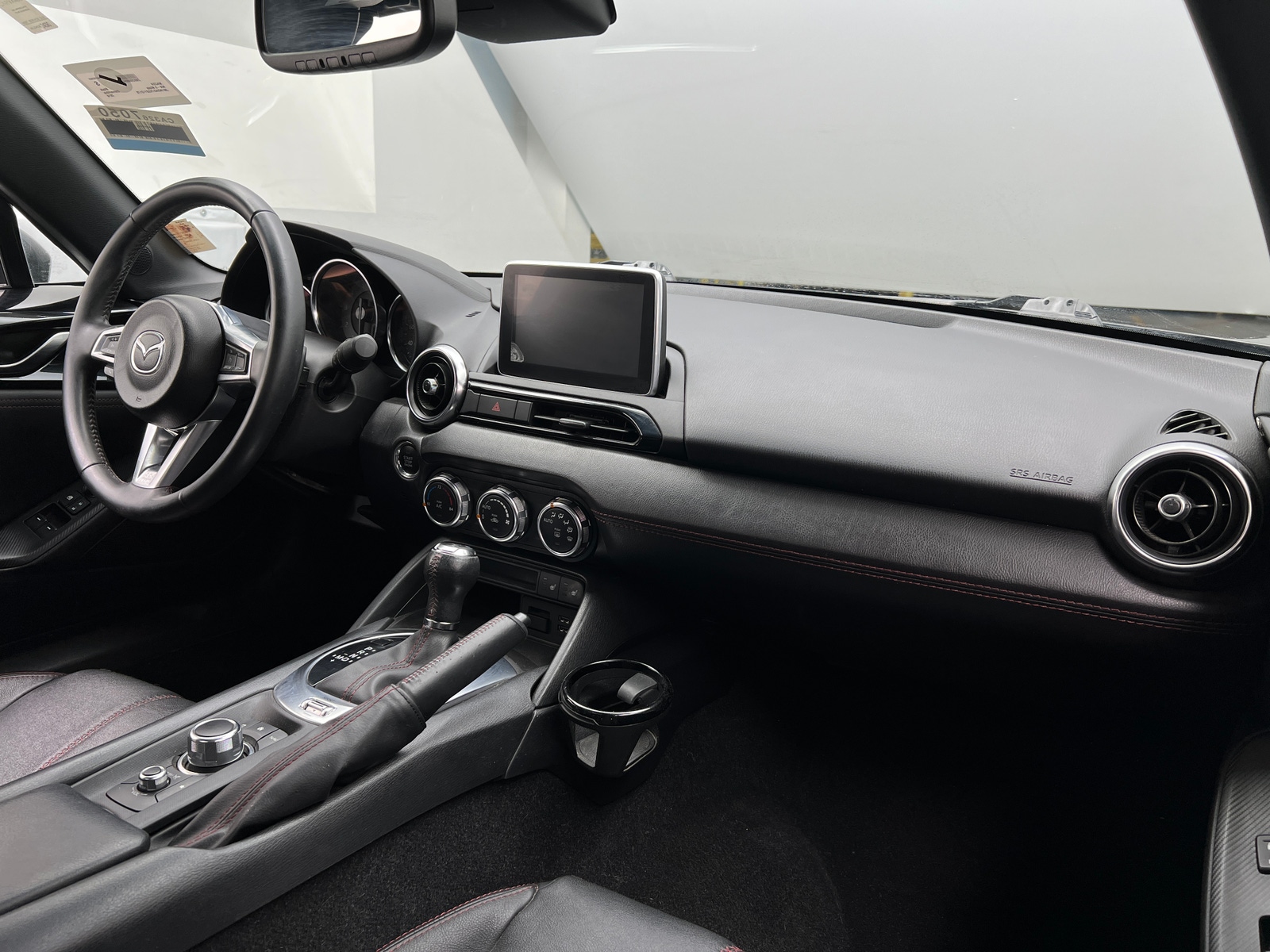Thumbnail: 2016 Mazda MX-5 Miata - 2
