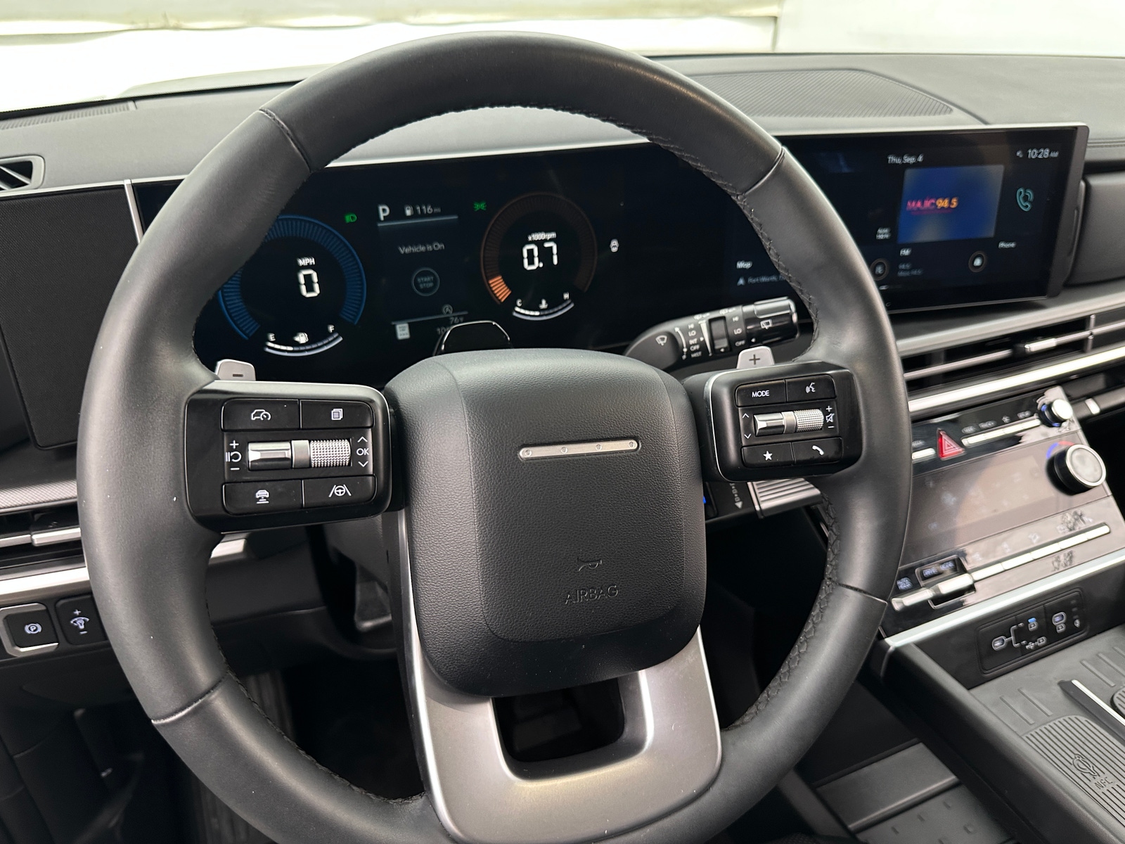 Thumbnail: 2024 Hyundai Santa Fe - 4