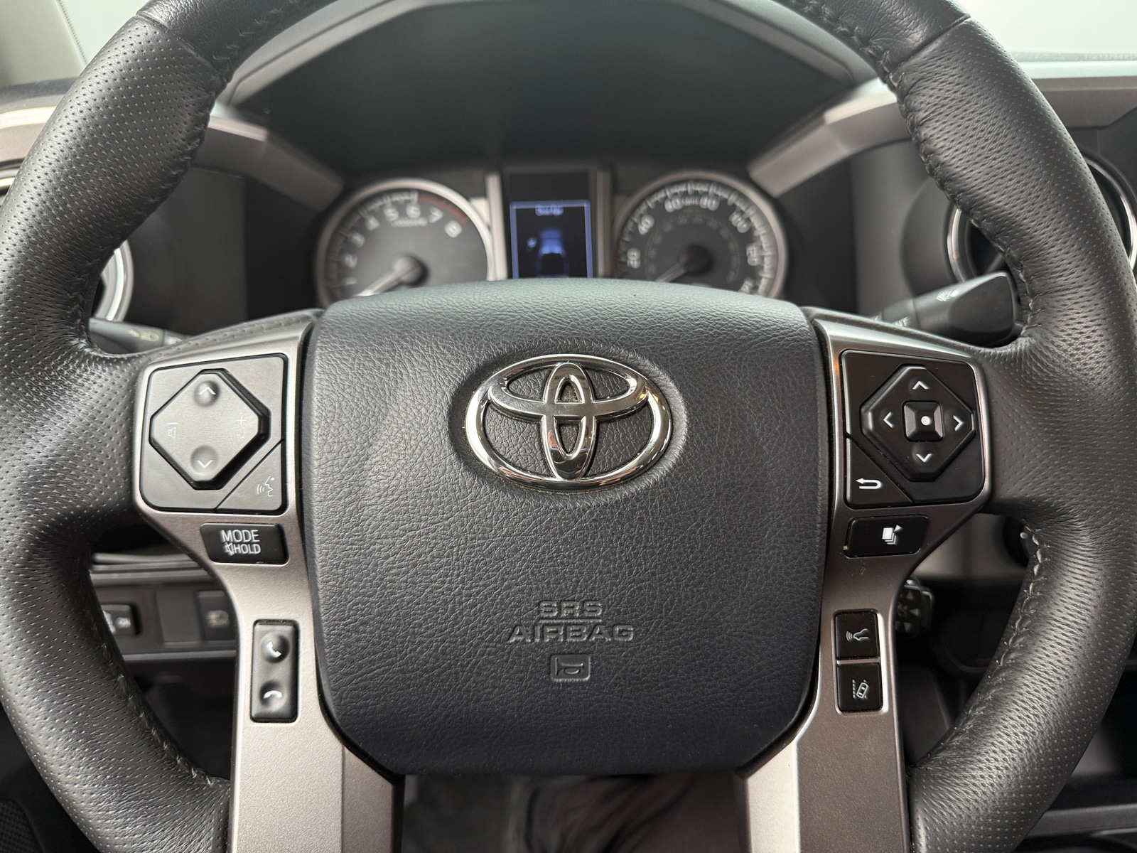 Thumbnail: 2018 Toyota Tacoma - 5