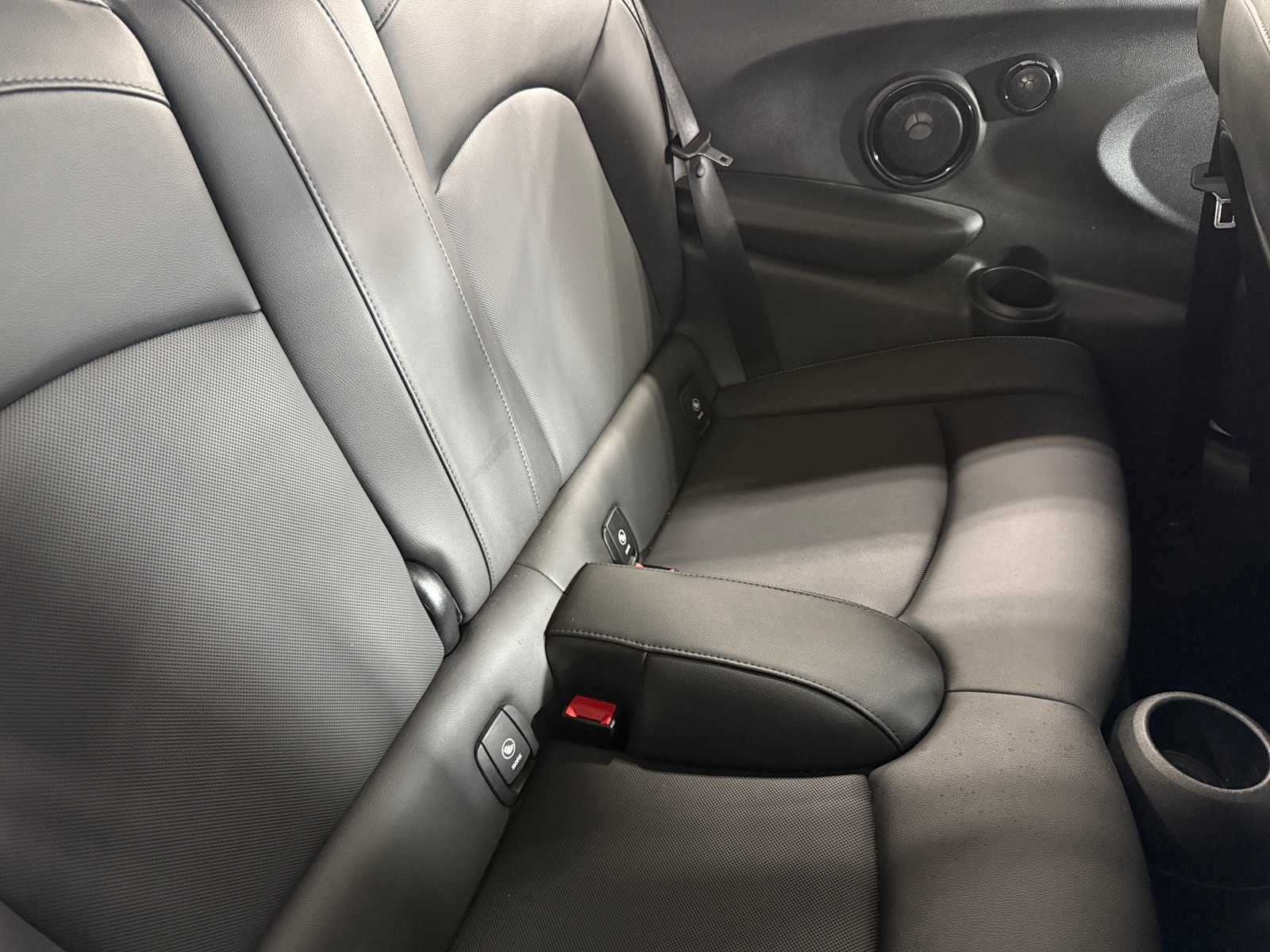 Thumbnail: 2019 MINI Cooper Hardtop - 5
