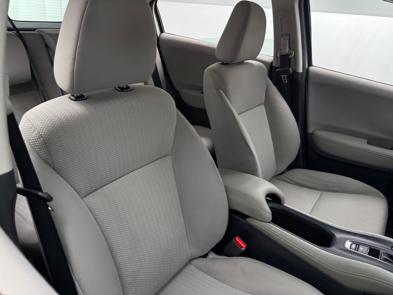 Thumbnail: 2018 Honda HR-V - 2