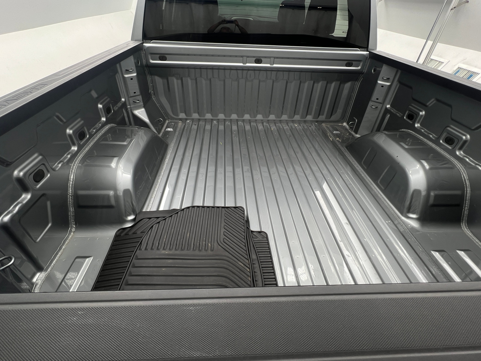 Thumbnail: 2024 Chevrolet Silverado 1500 - 7
