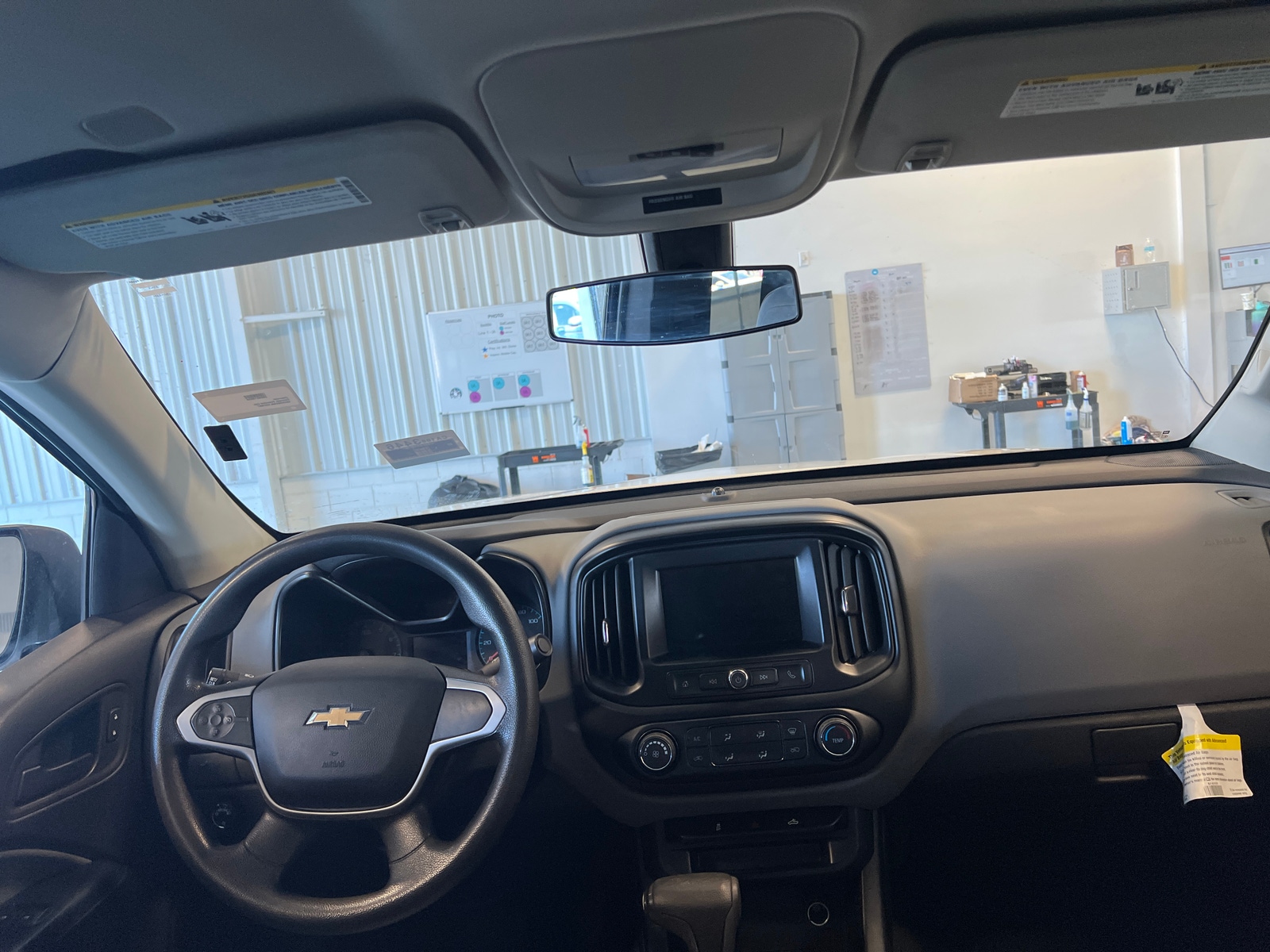 Thumbnail: 2020 Chevrolet Colorado - 3