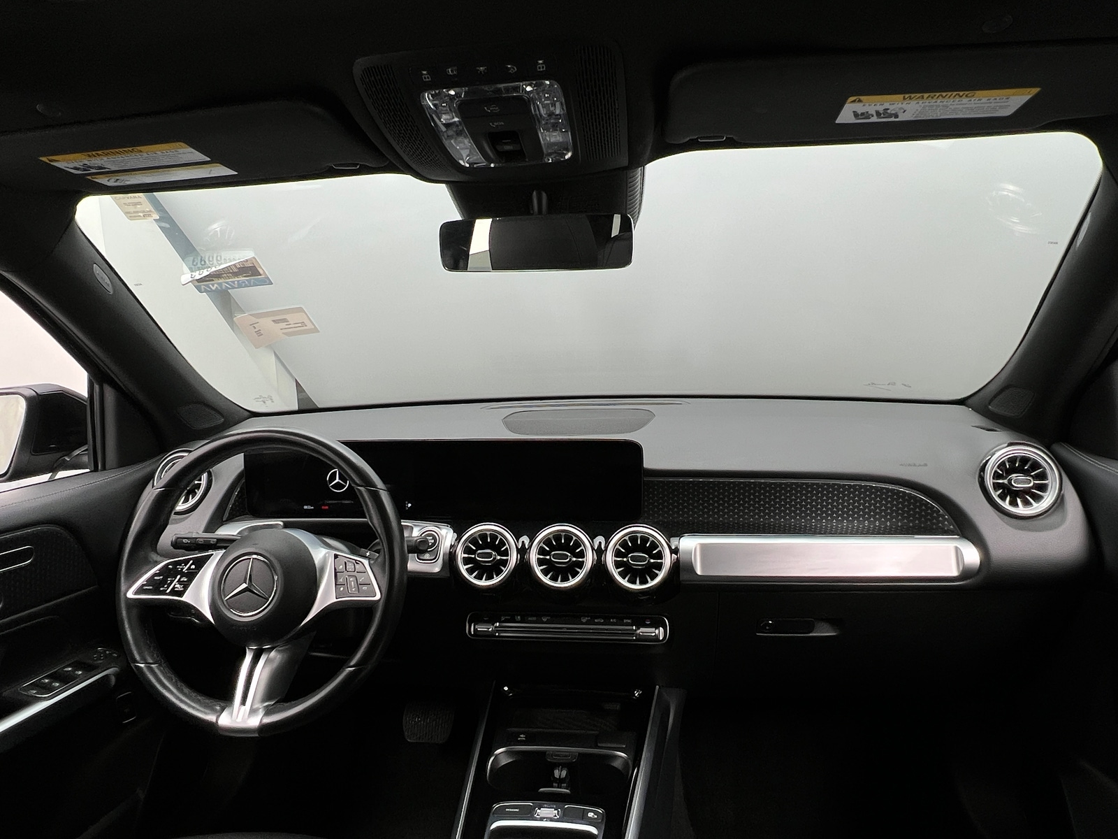 Thumbnail: 2024 Mercedes-Benz GLB - 2