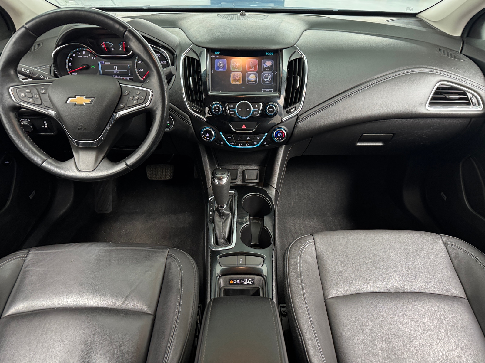 Thumbnail: 2018 Chevrolet Cruze - 2