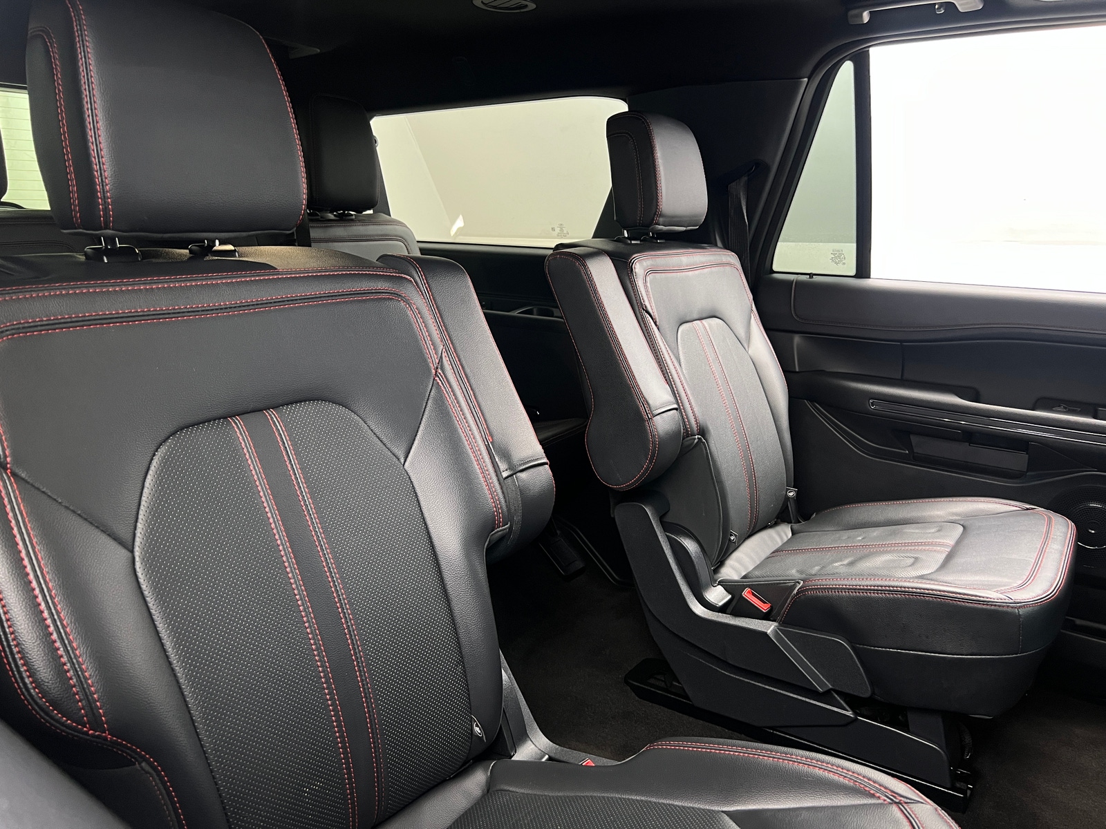 Thumbnail: 2023 Ford Expedition MAX - 5