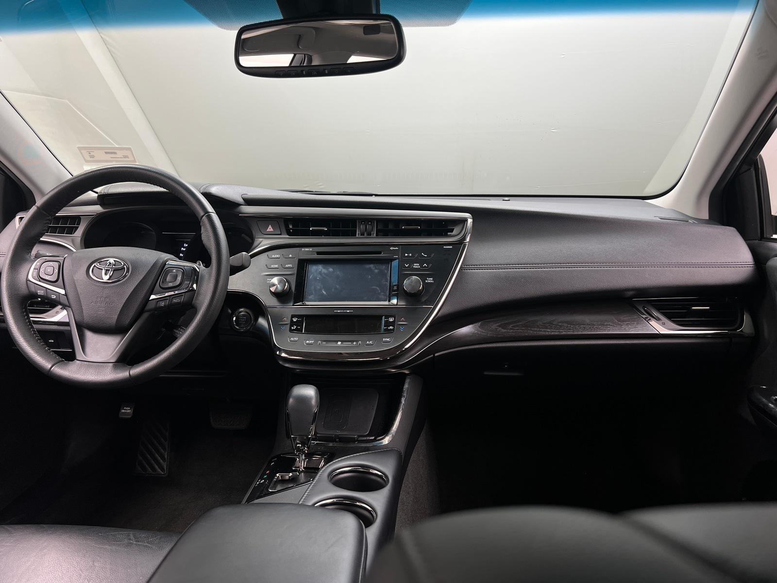 Thumbnail: 2018 Toyota Avalon - 2