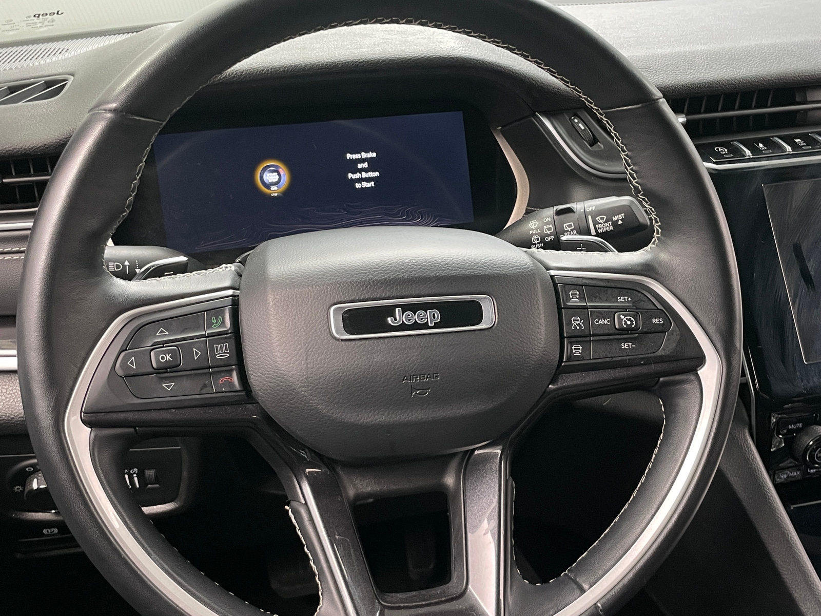 Thumbnail: 2021 Jeep Grand Cherokee L - 4