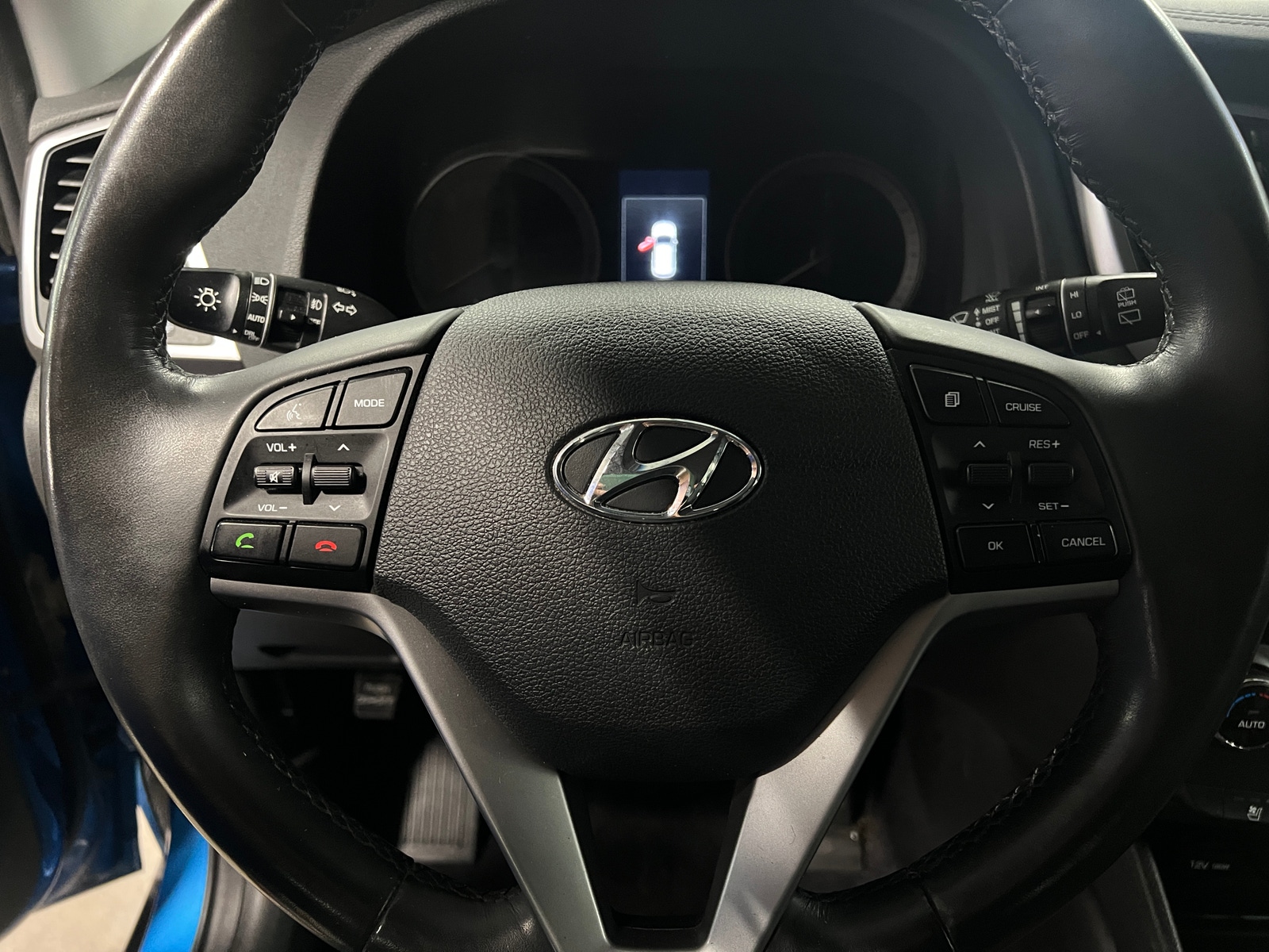 Thumbnail: 2018 Hyundai Tucson - 4