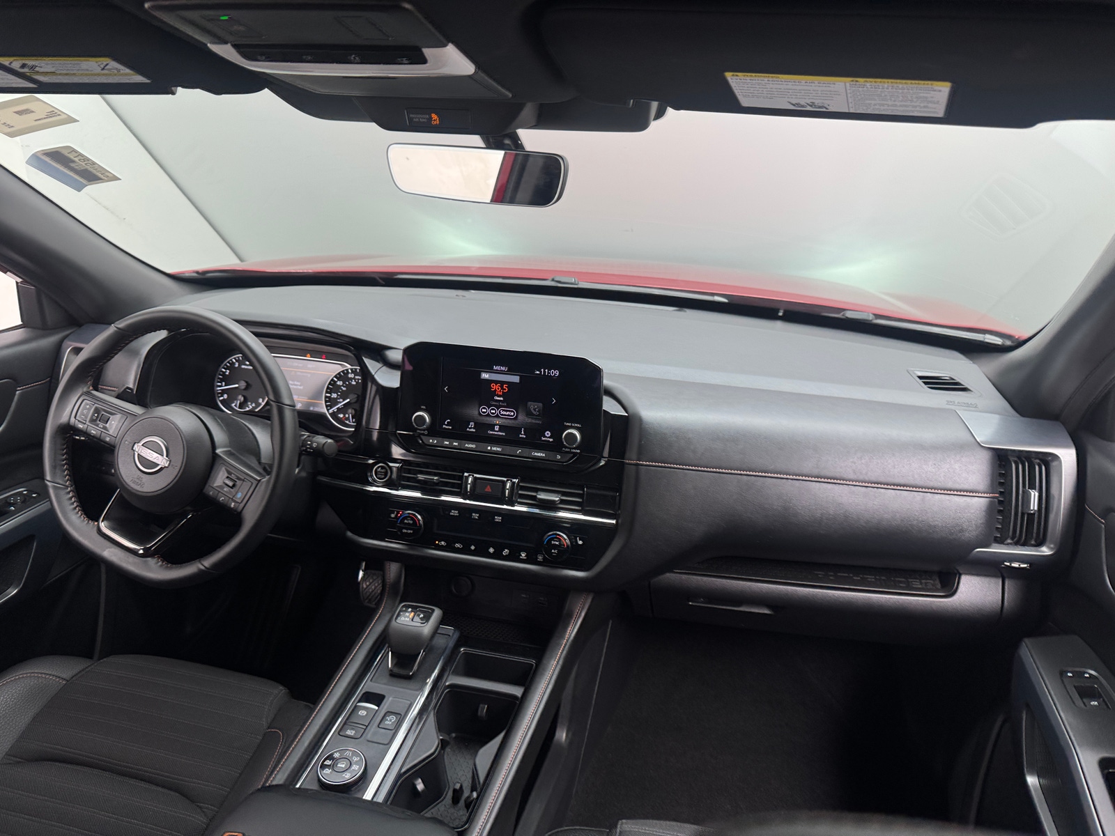 Thumbnail: 2024 Nissan Pathfinder - 2