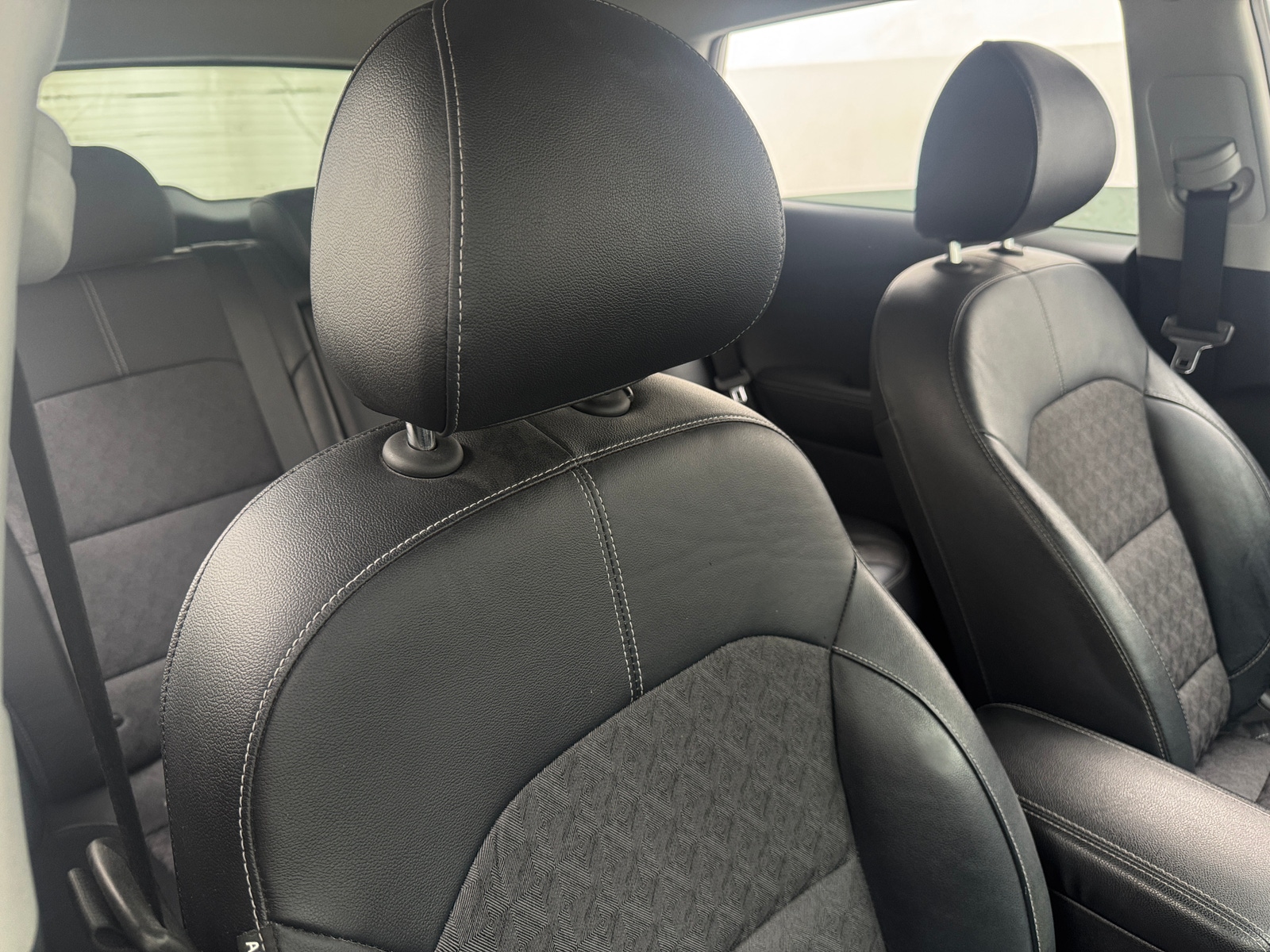 Thumbnail: 2018 Kia Niro - 2