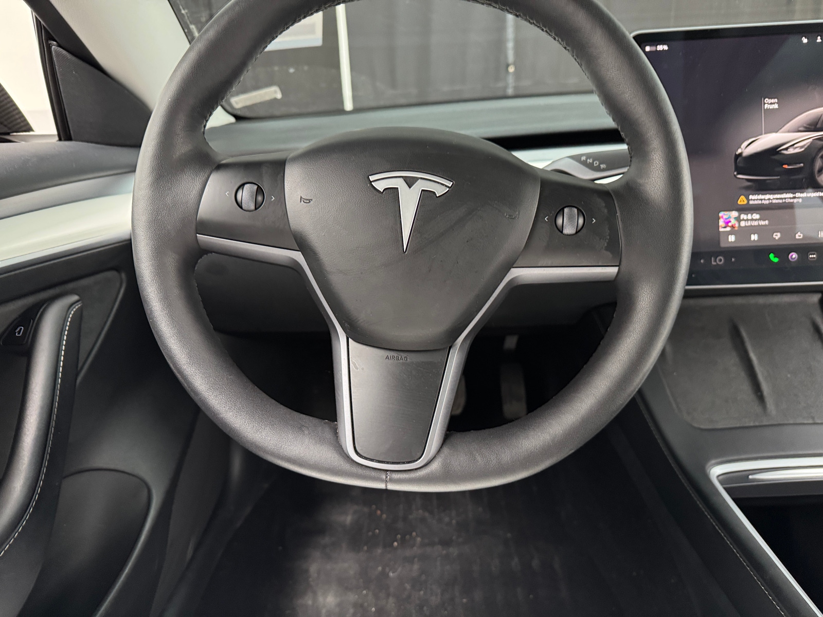 Thumbnail: 2023 Tesla Model 3 - 4