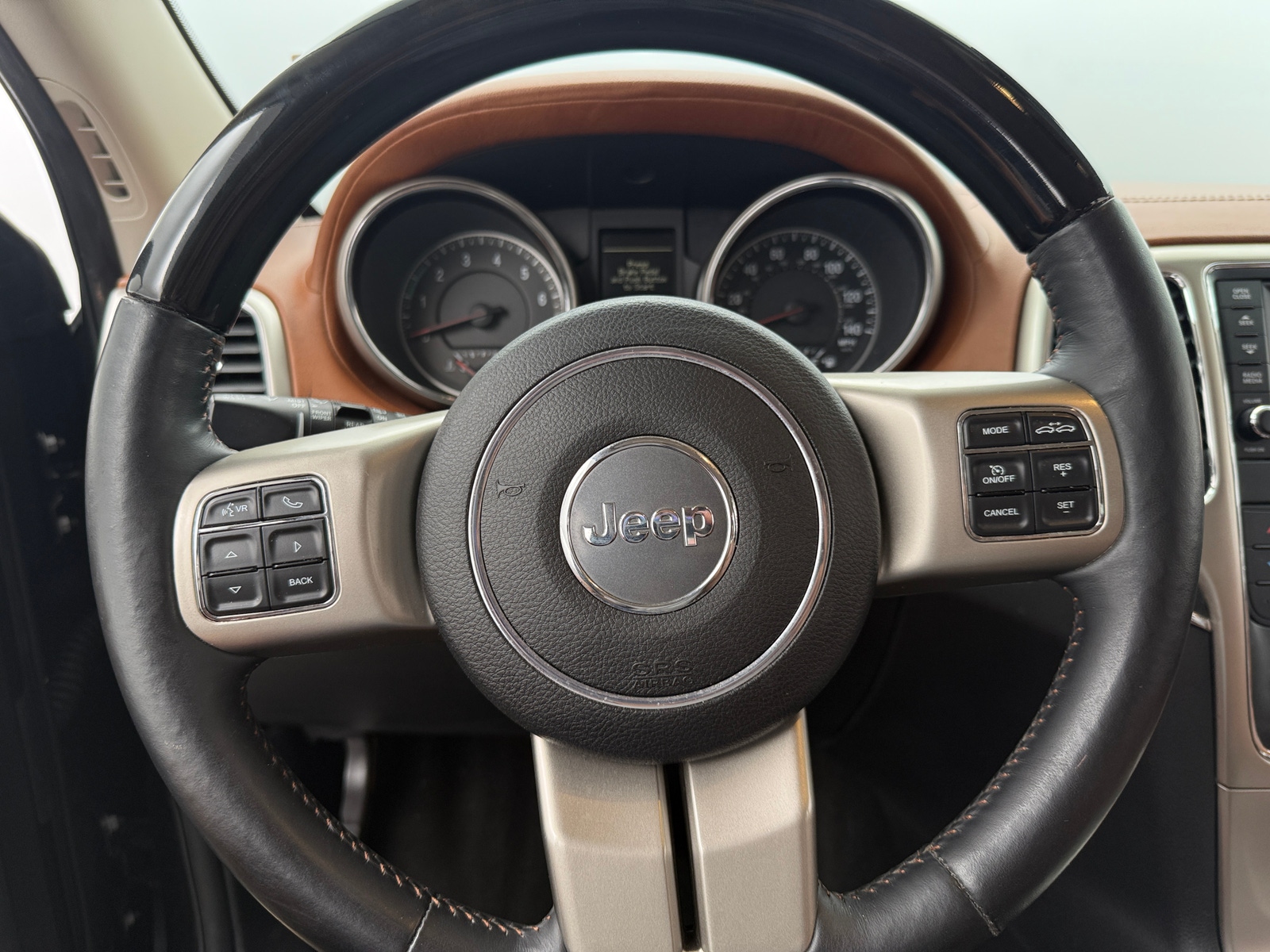 Thumbnail: 2012 Jeep Grand Cherokee - 4