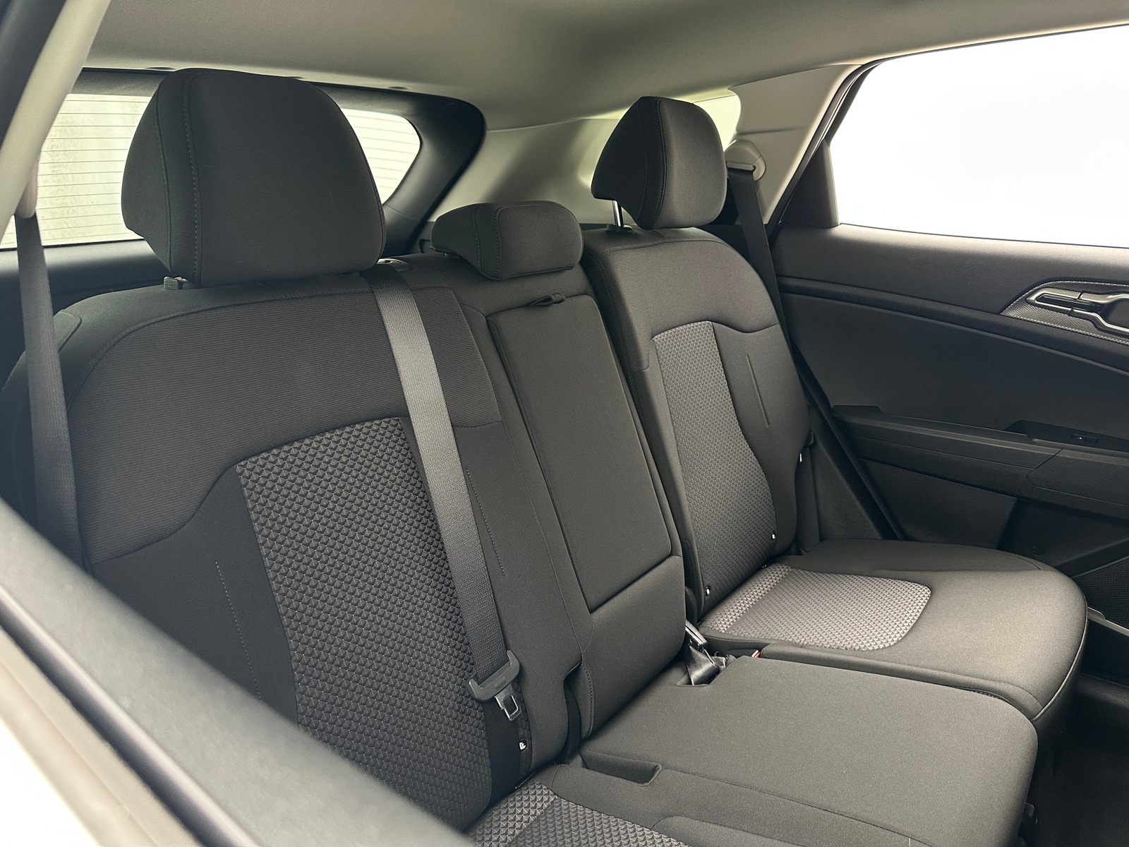 Thumbnail: 2023 Kia Sportage - 6