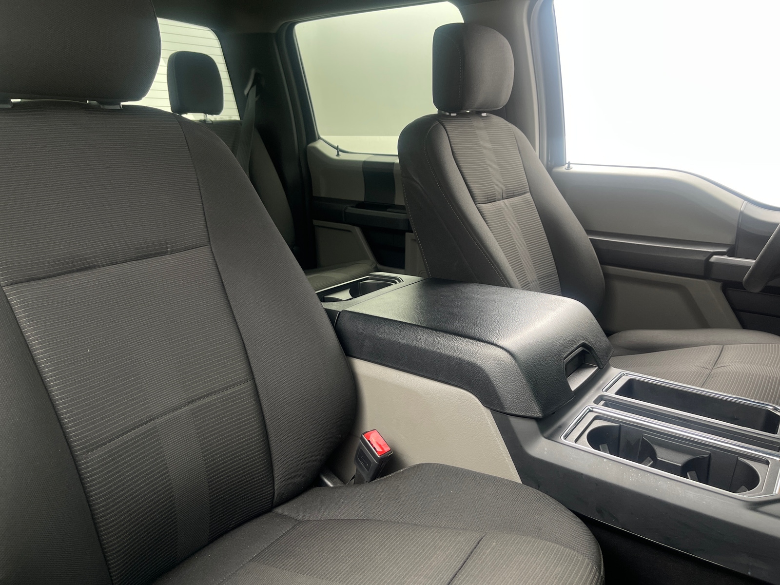 Thumbnail: 2018 Ford Econoline - 2