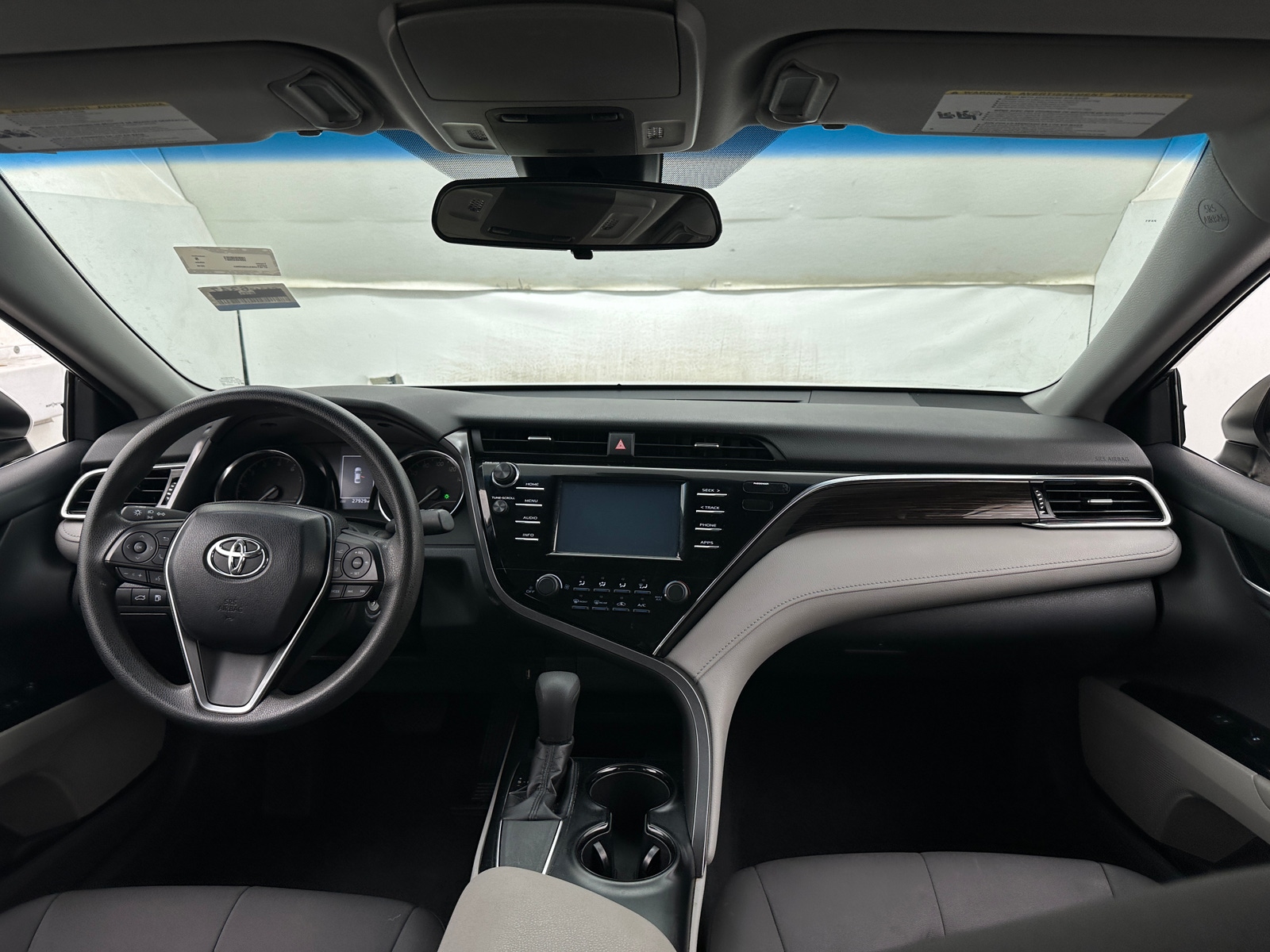 Thumbnail: 2018 Toyota Camry - 3