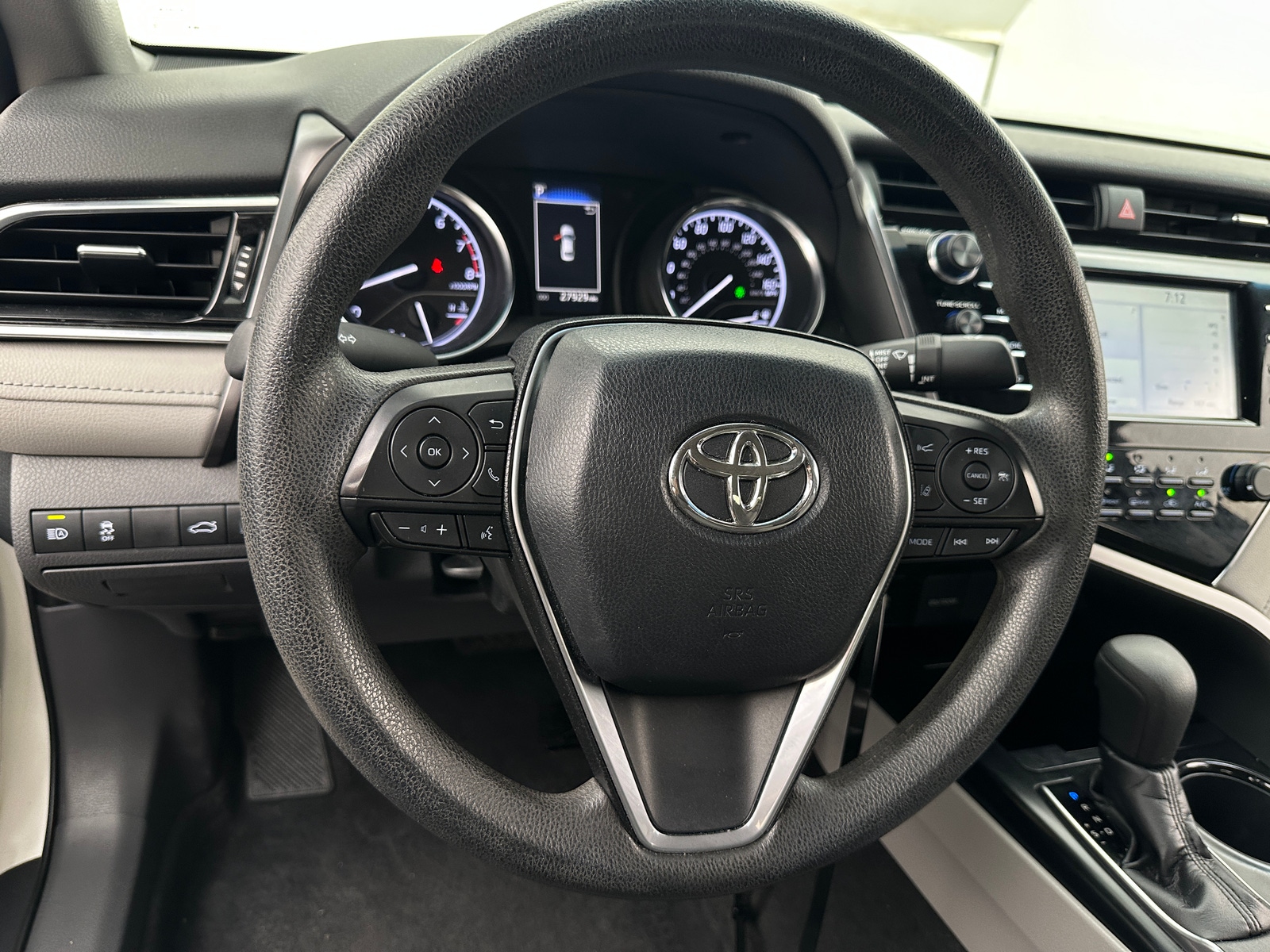 Thumbnail: 2018 Toyota Camry - 5