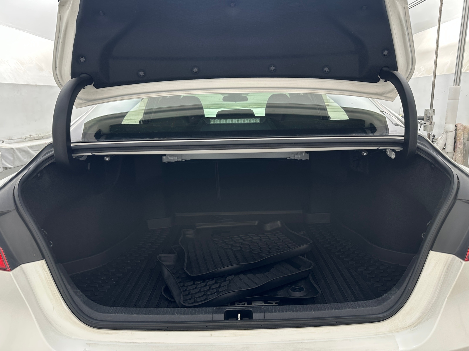 Thumbnail: 2018 Toyota Camry - 7