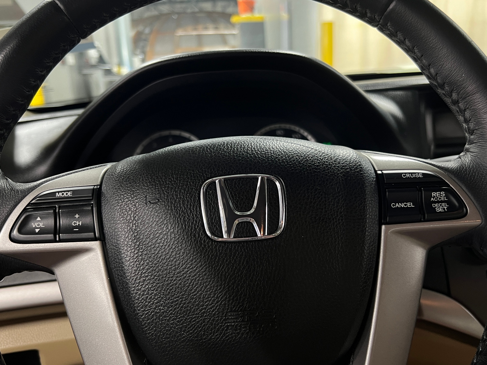 Thumbnail: 2011 Honda Accord - 4