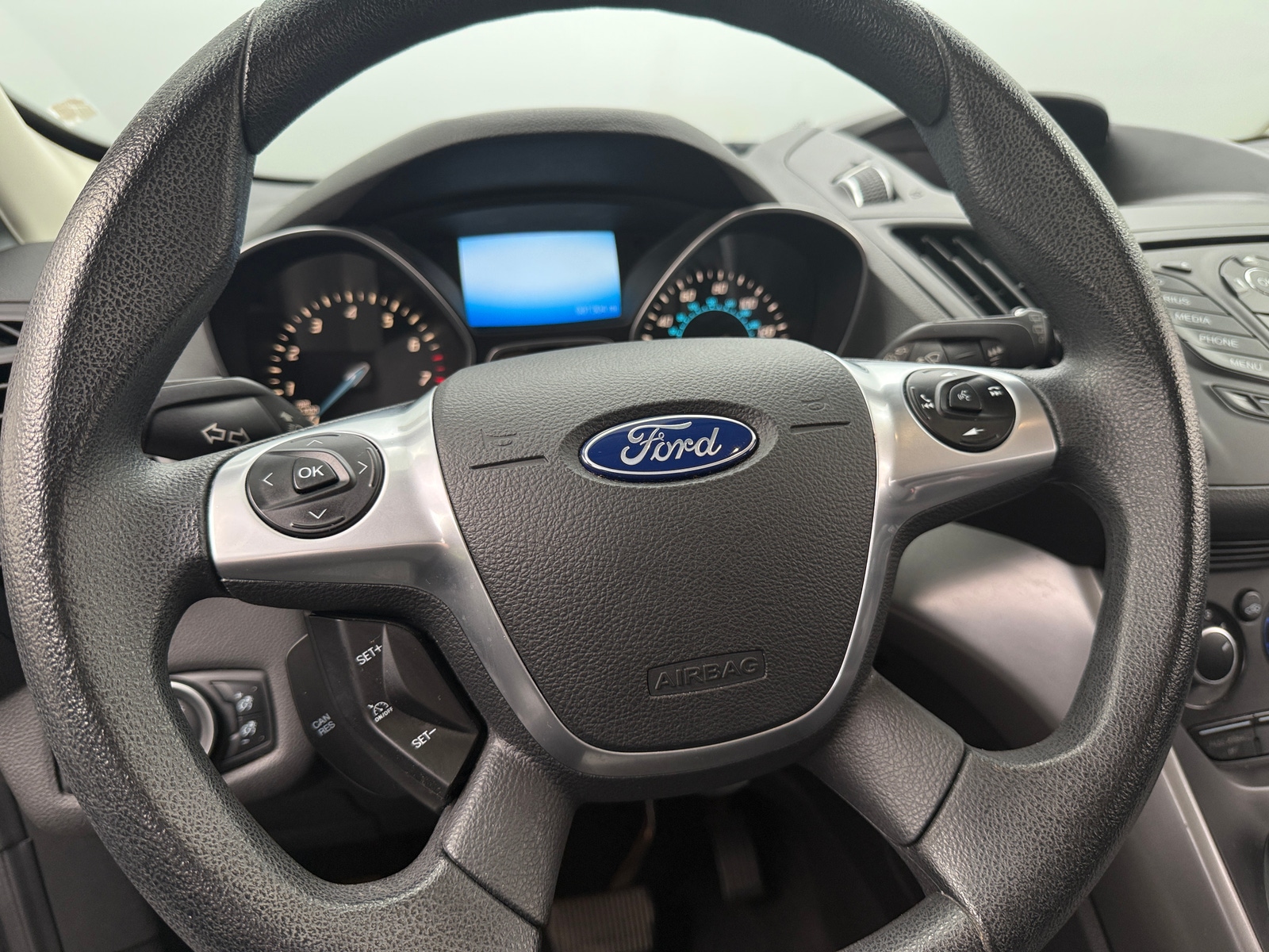 Thumbnail: 2016 Ford Escape - 5