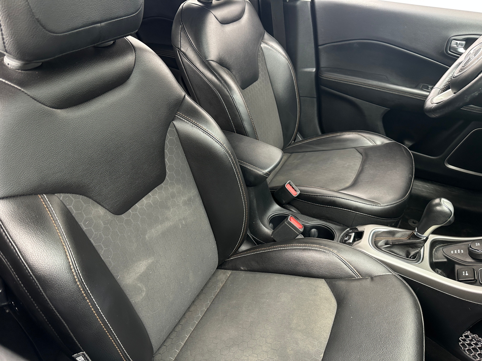 Thumbnail: 2018 Jeep Compass - 2