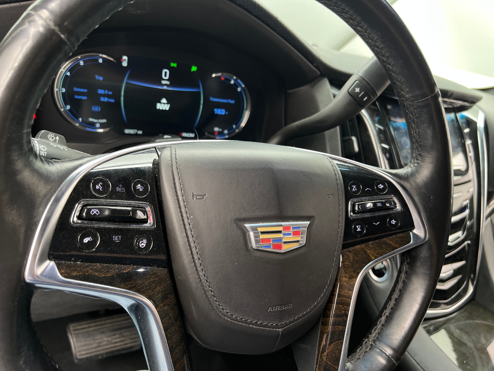 Thumbnail: 2016 Cadillac Escalade - 4