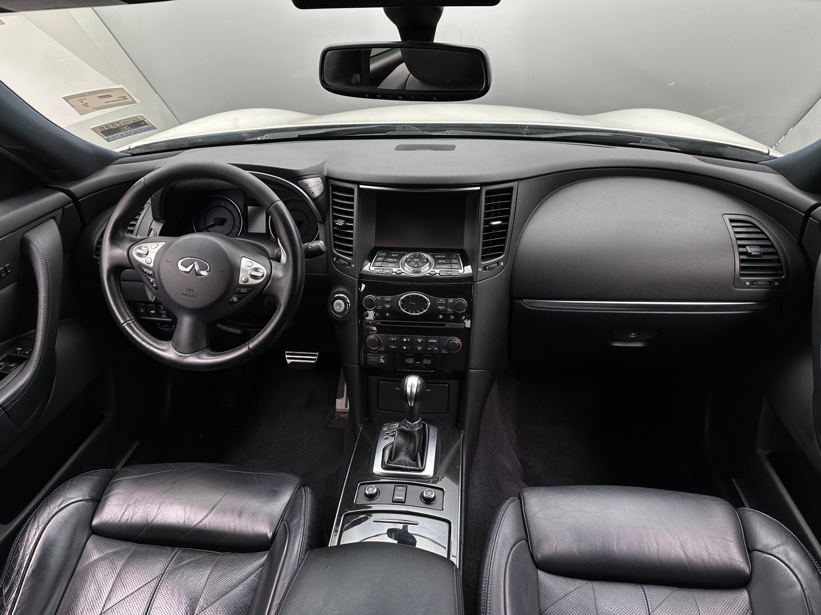 Thumbnail: 2017 INFINITI QX70 - 2