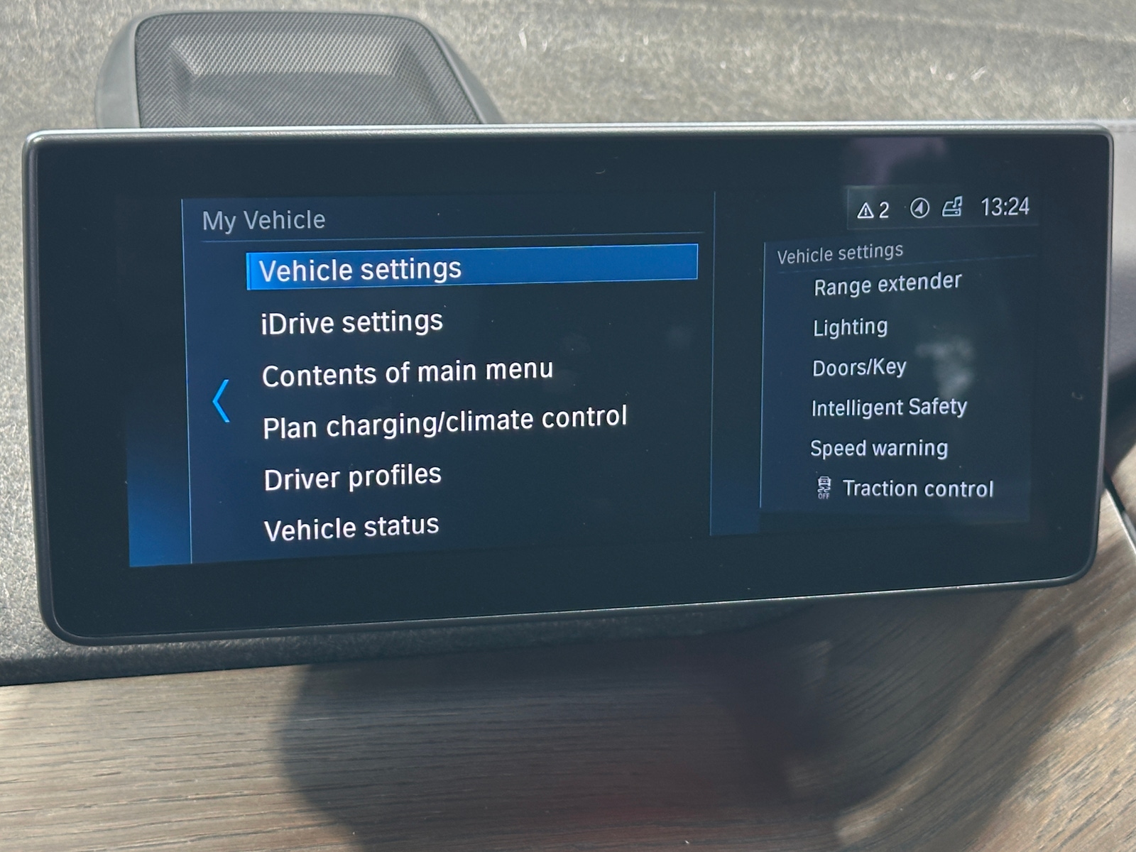 Thumbnail: 2018 BMW i3 - 3