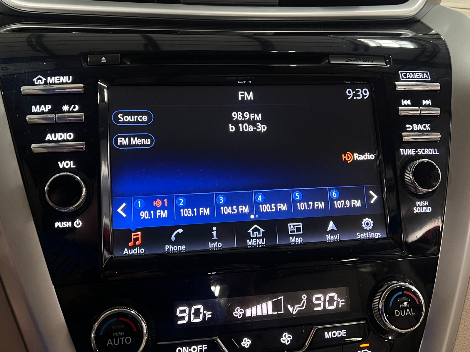 Thumbnail: 2017 Nissan Murano - 3