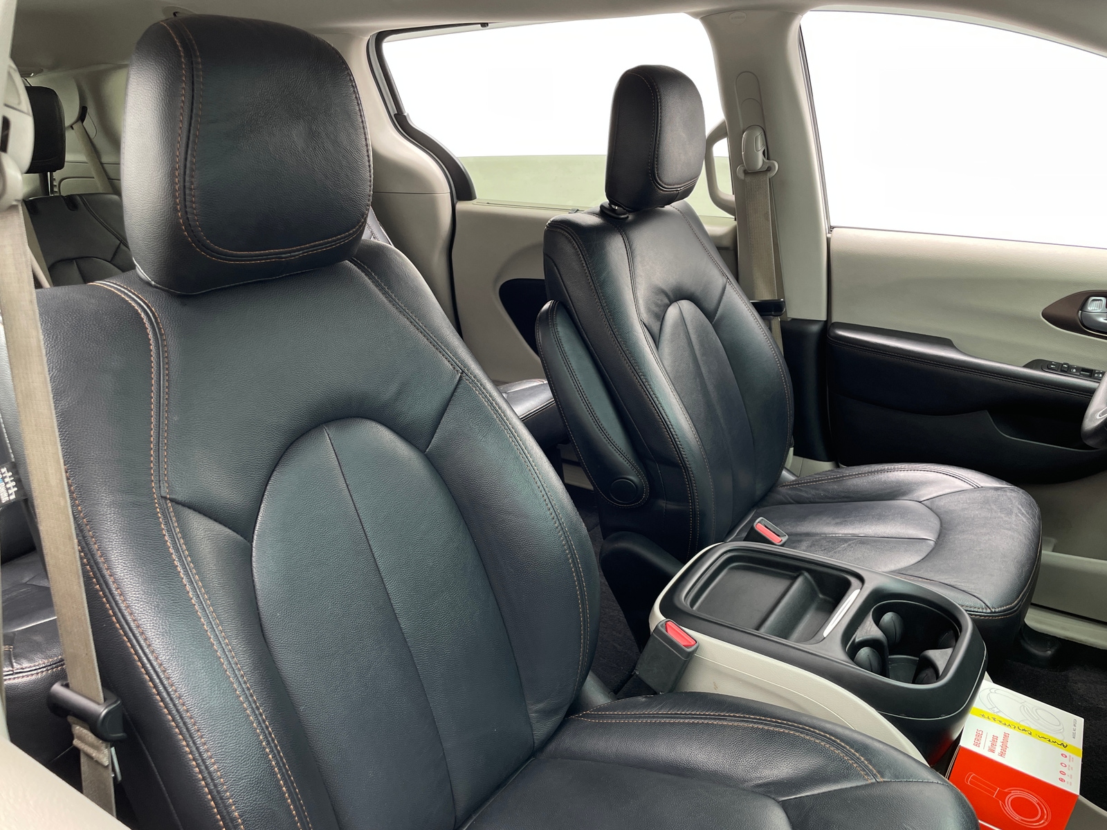 Thumbnail: 2017 Chrysler Pacifica - 2