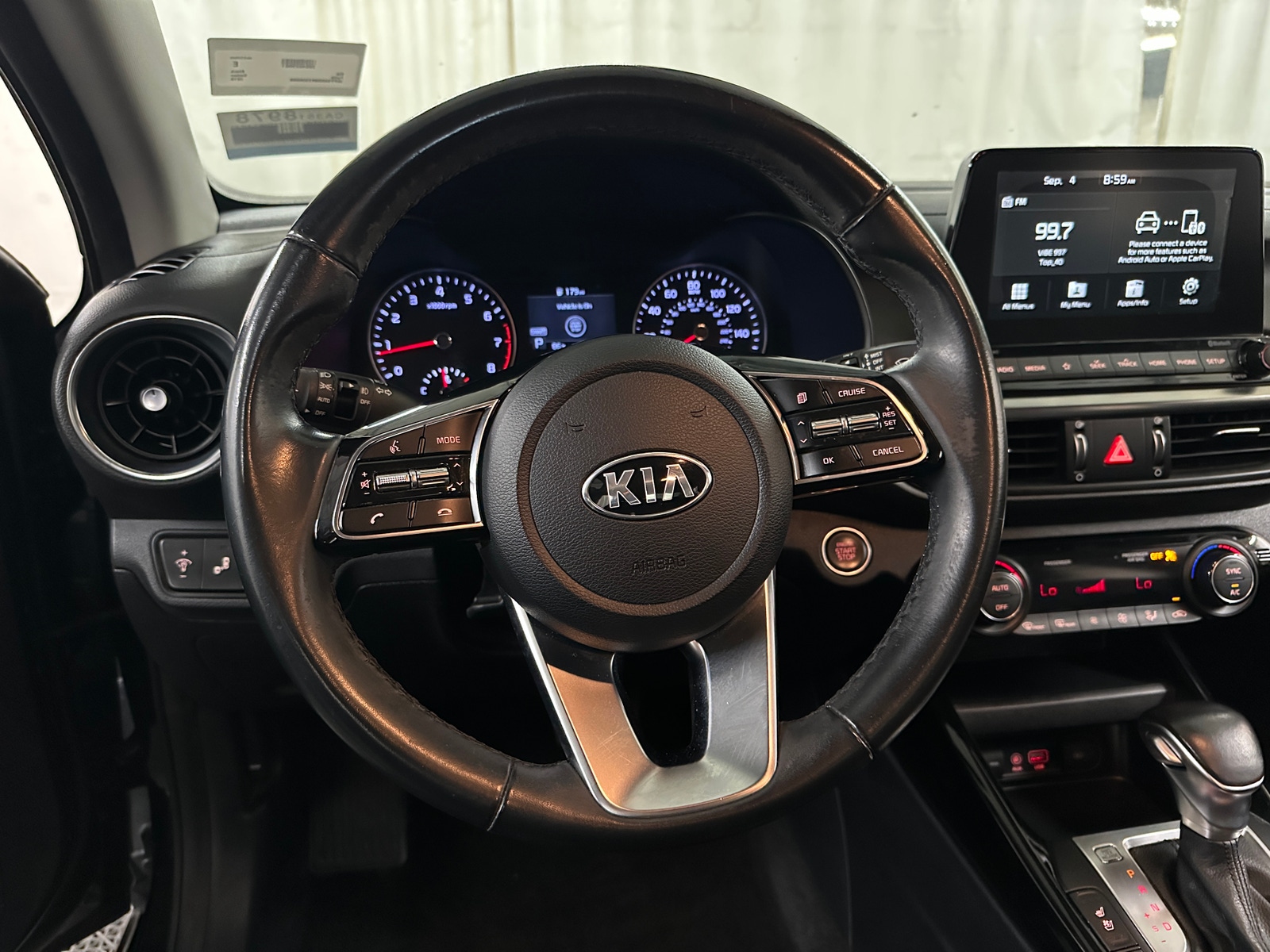 Thumbnail: 2019 Kia Forte - 4