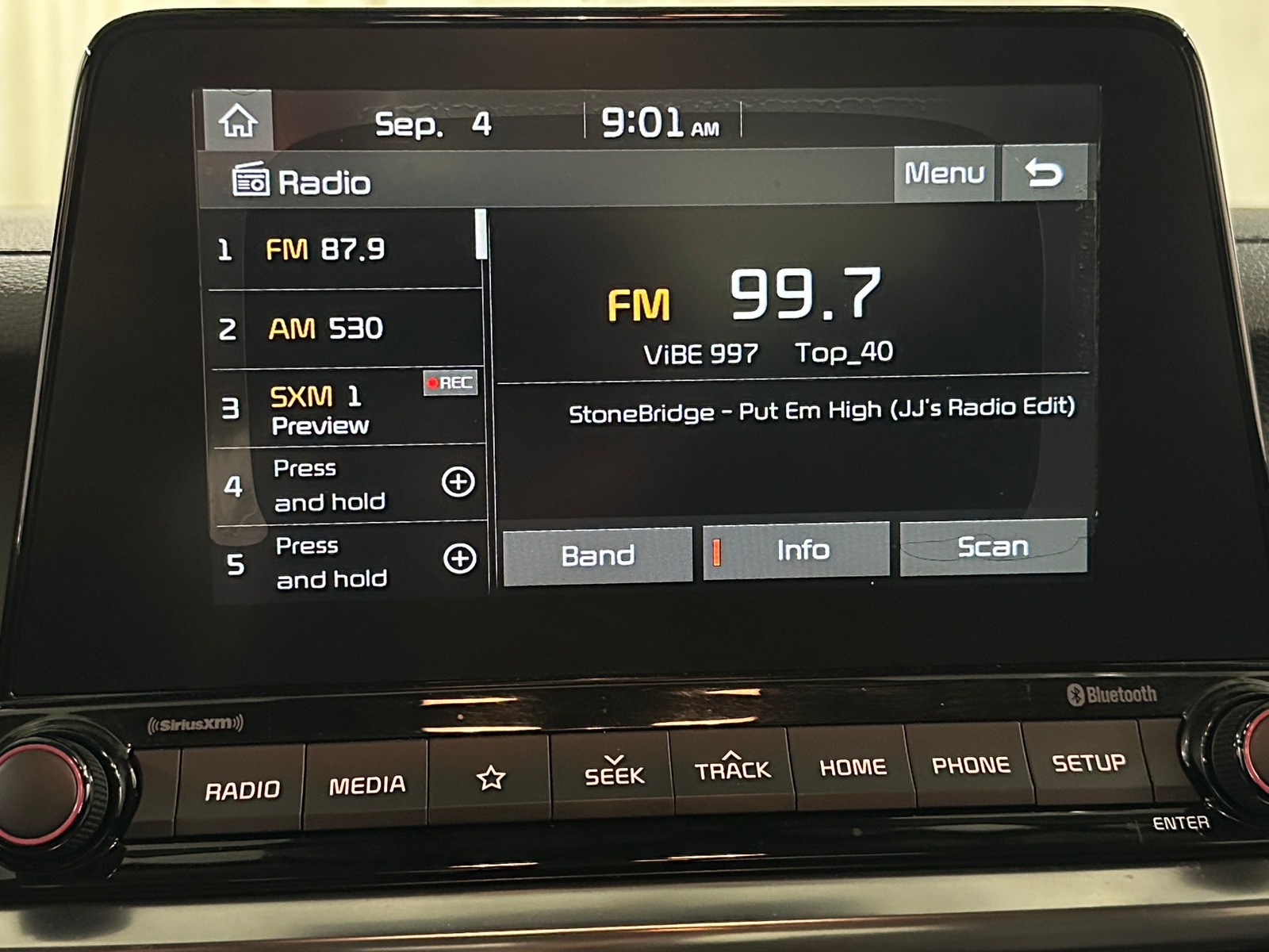 Thumbnail: 2019 Kia Forte - 3