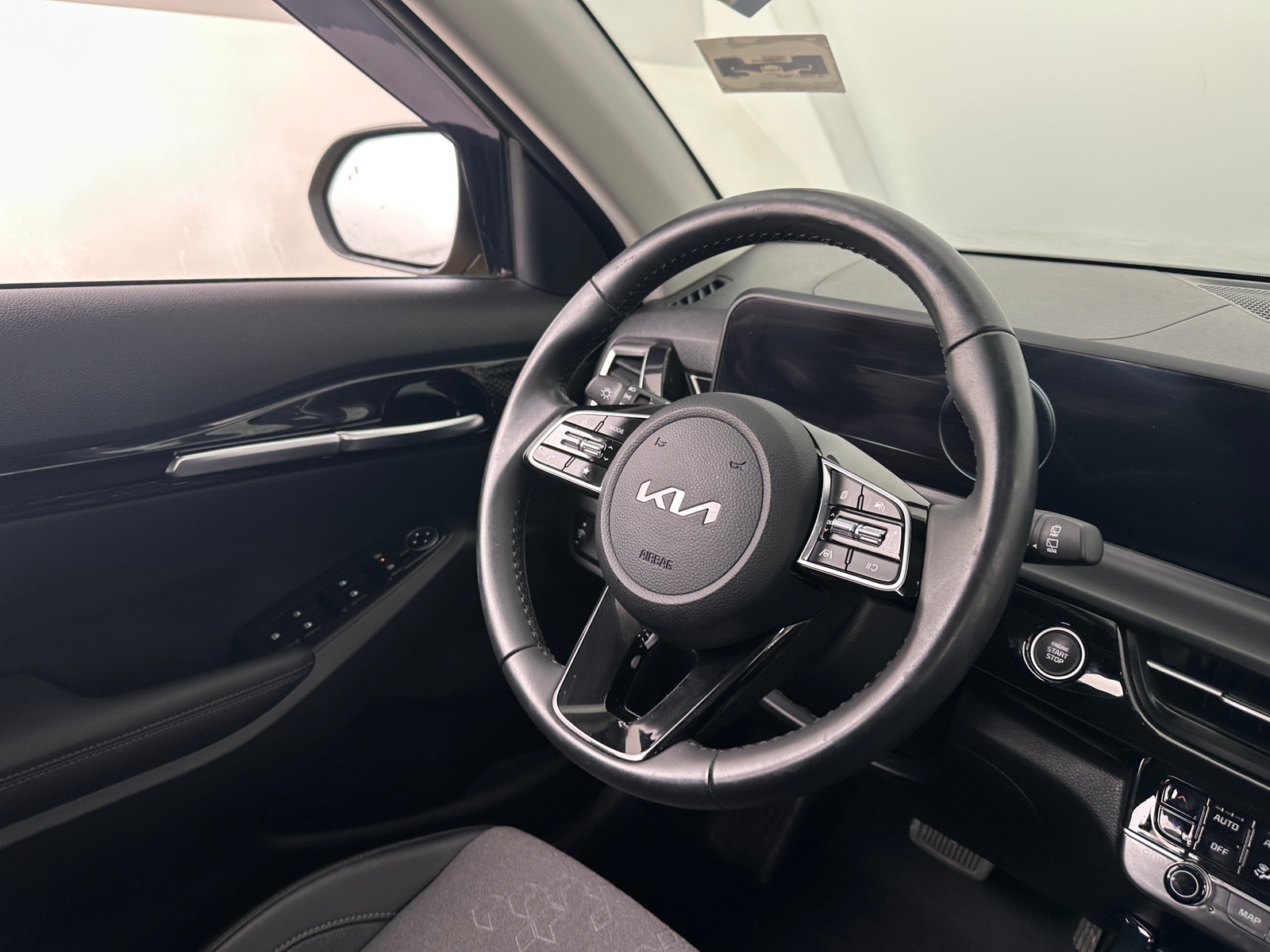 Thumbnail: 2024 Kia Seltos - 5