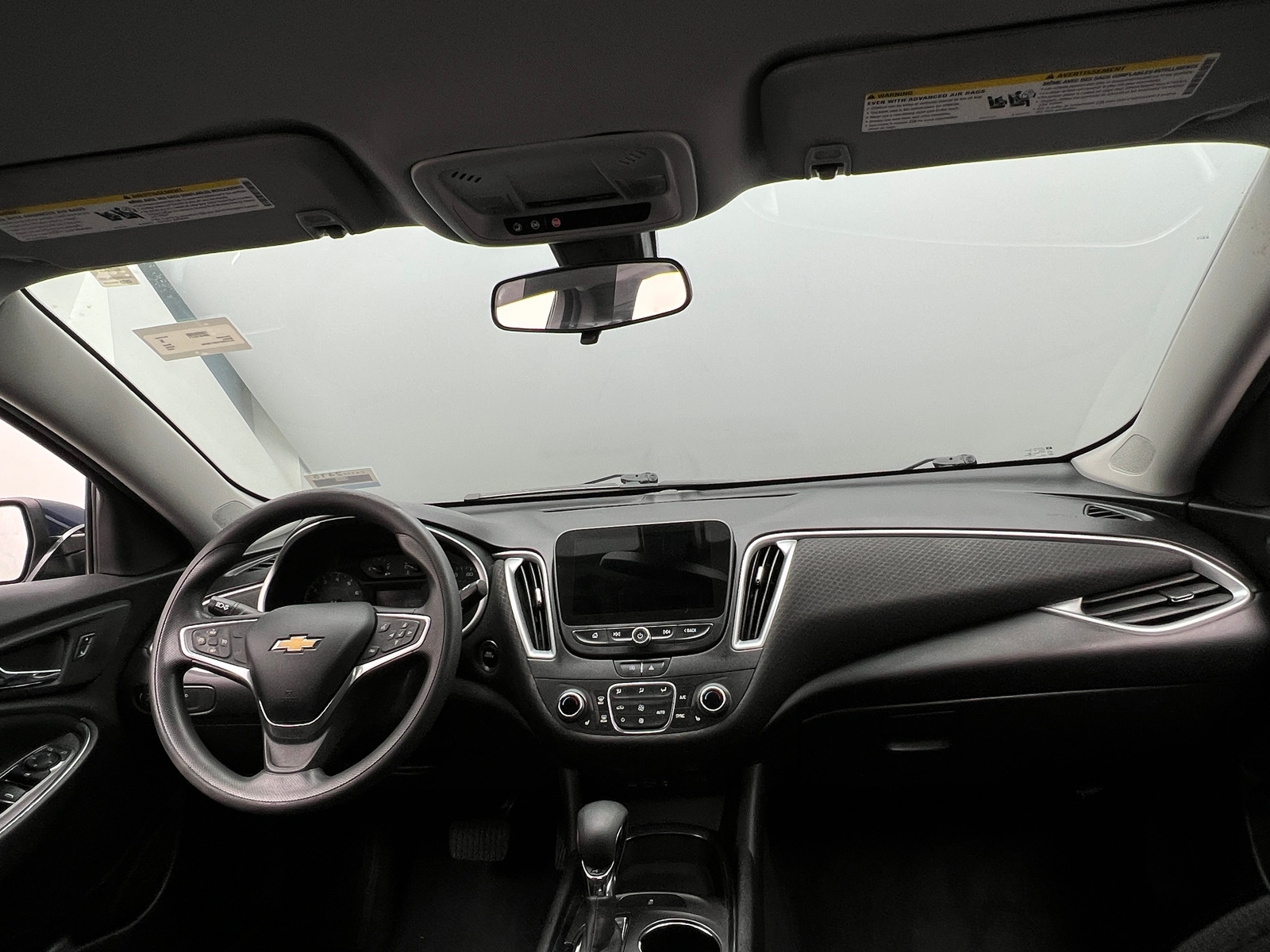 Thumbnail: 2022 Chevrolet Malibu - 3