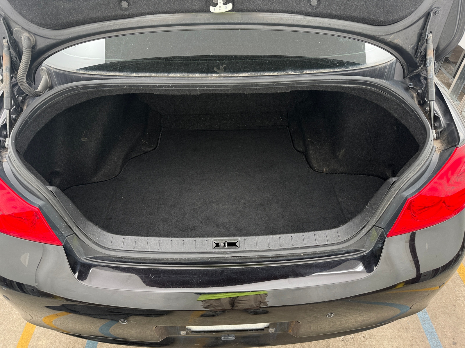 Thumbnail: 2013 INFINITI G37 - 6