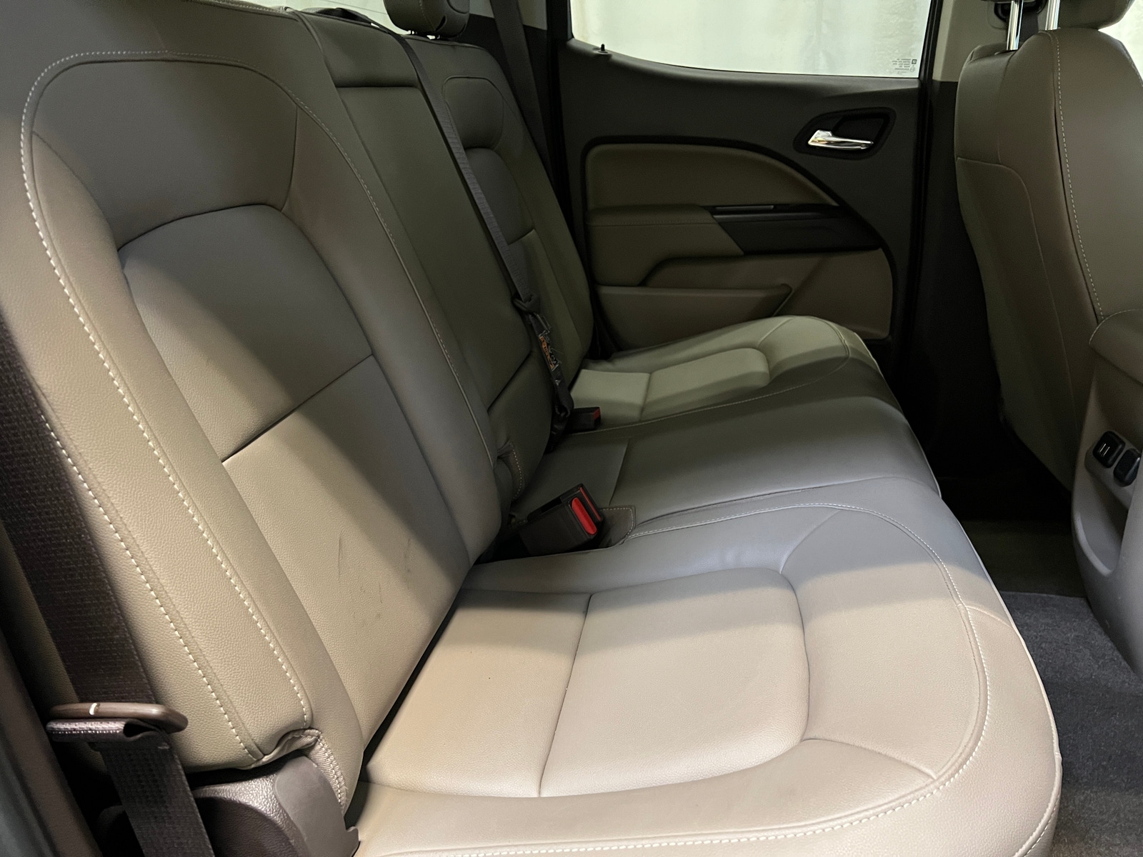 Thumbnail: 2015 GMC Canyon - 5