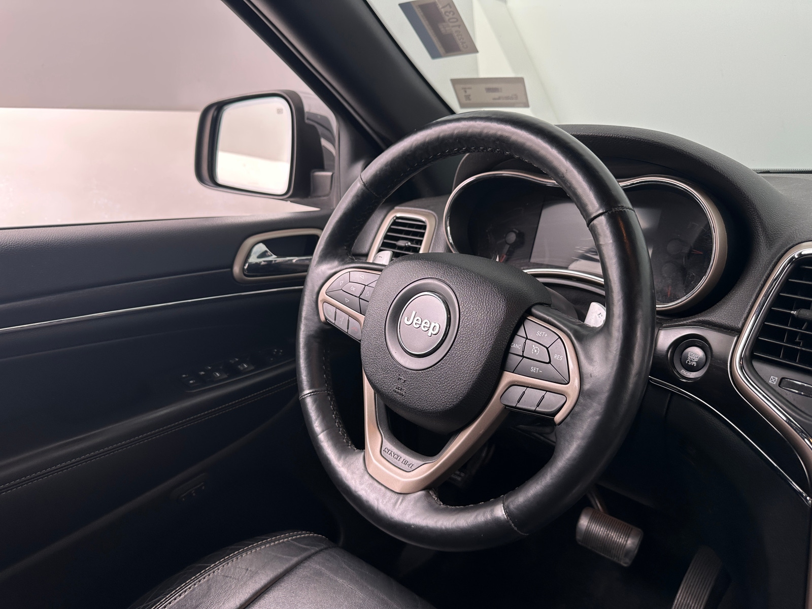 Thumbnail: 2014 Jeep Grand Cherokee - 4