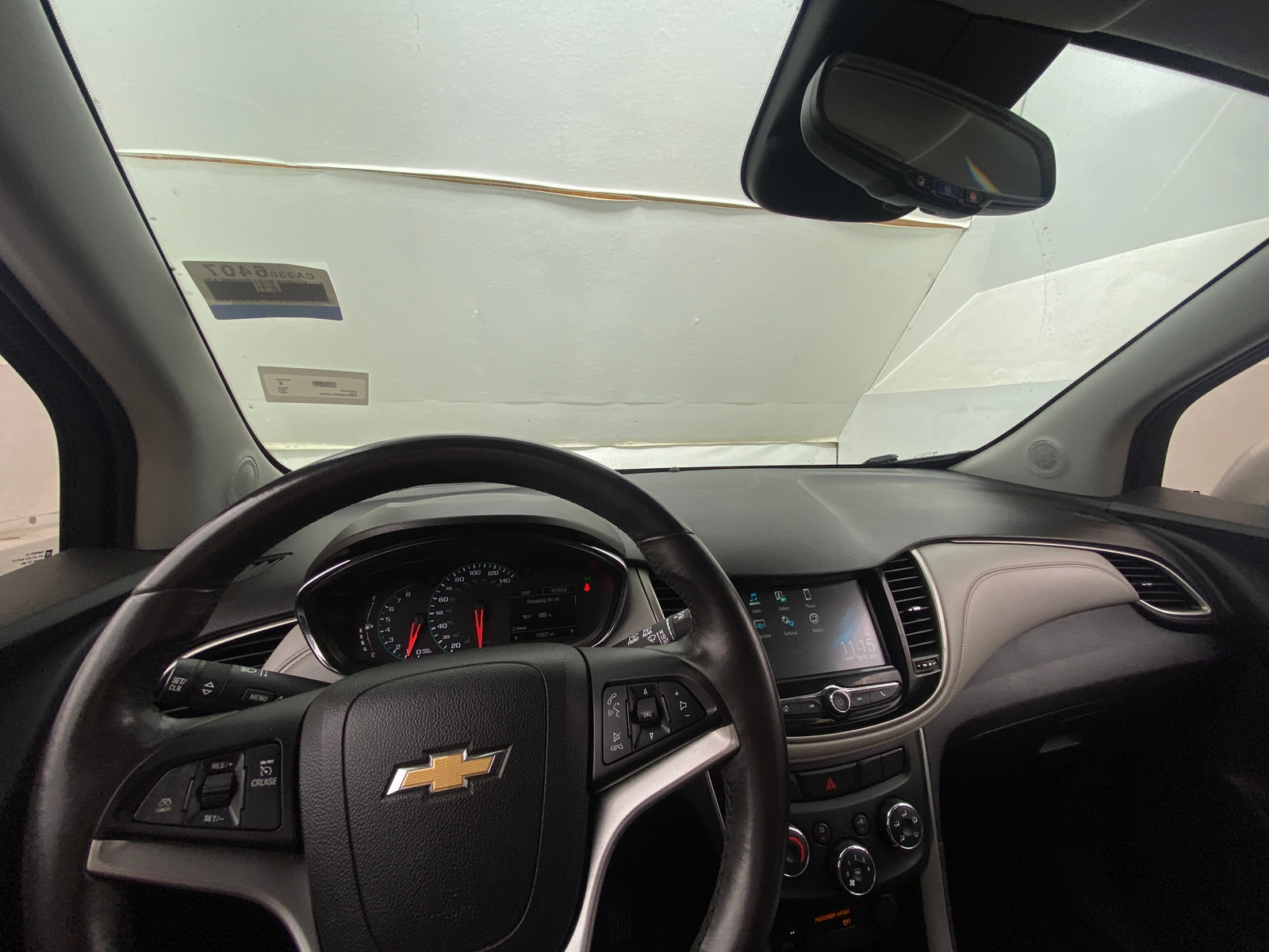 Thumbnail: 2017 Chevrolet Trax - 3