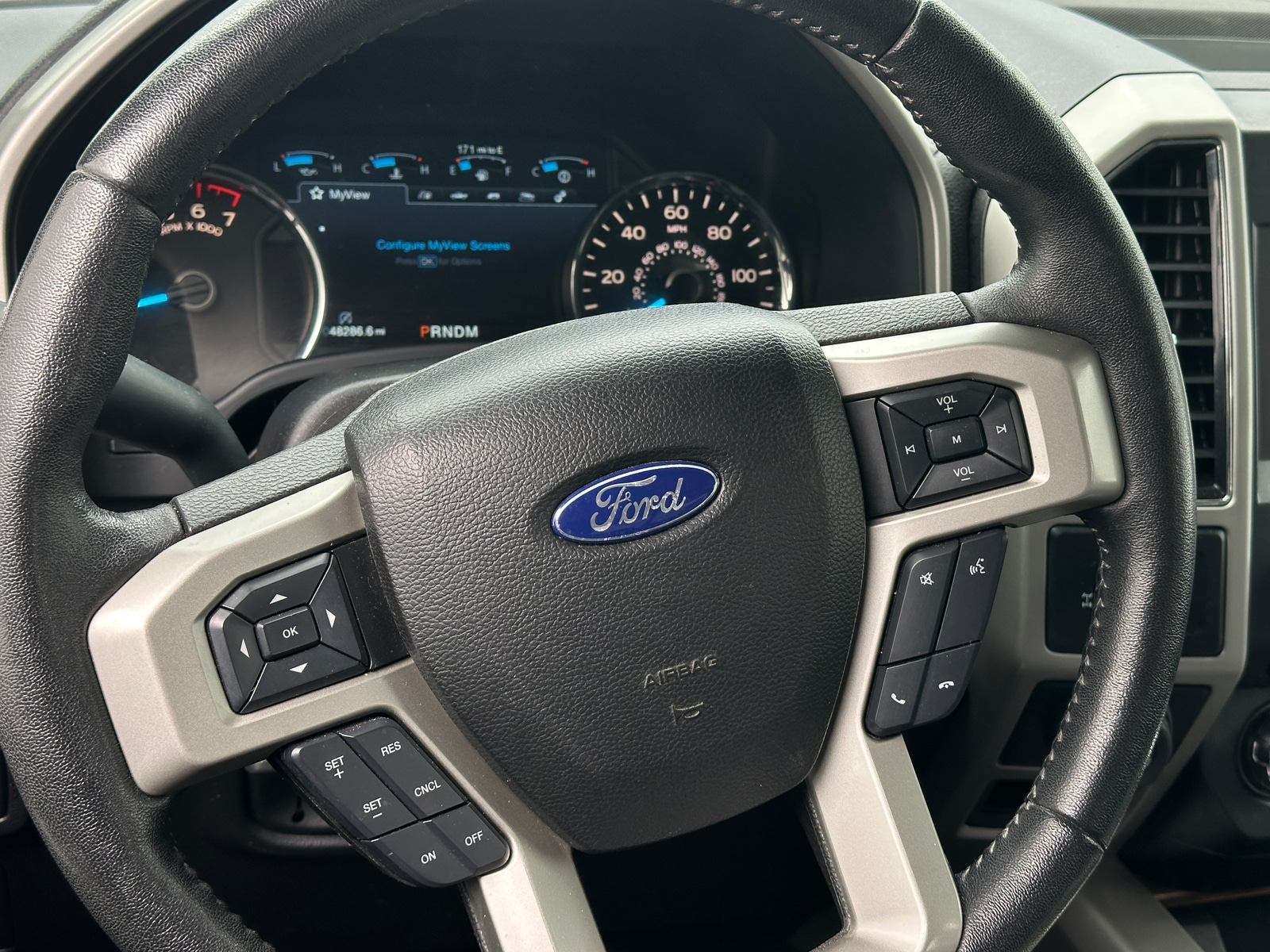 Thumbnail: 2018 Ford Econoline - 4
