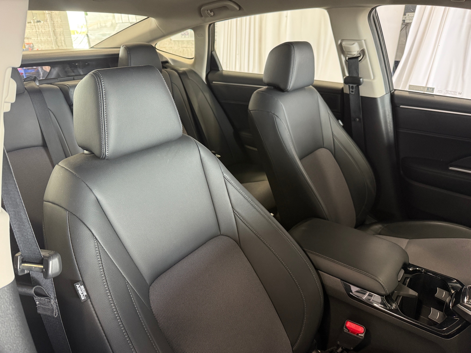 Thumbnail: 2018 Honda Clarity - 2