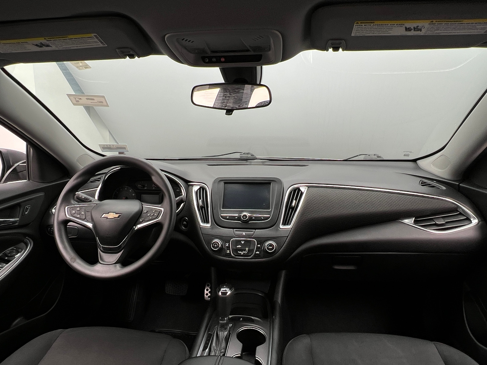 Thumbnail: 2016 Chevrolet Malibu - 3