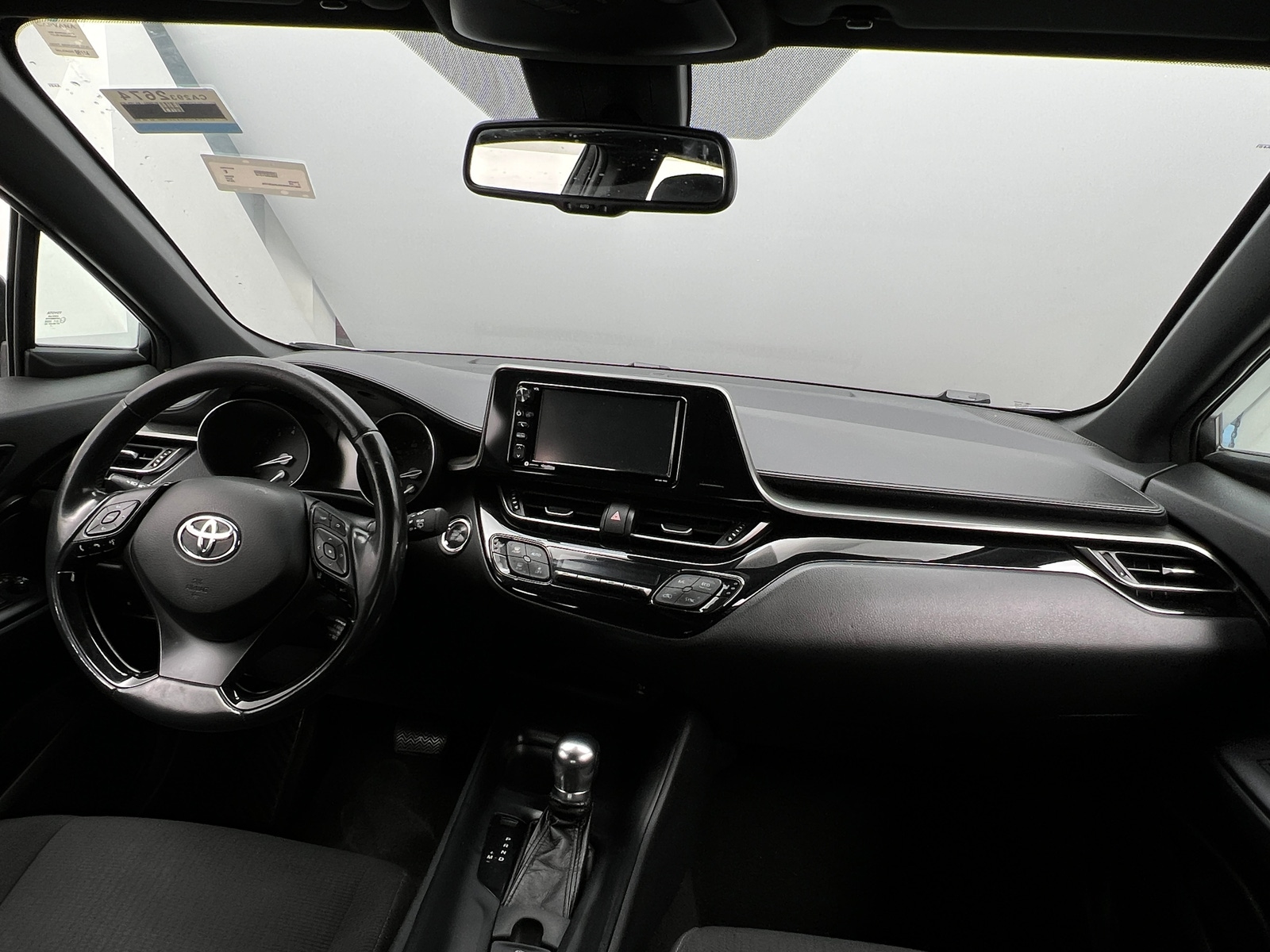 Thumbnail: 2018 Toyota C-HR - 3