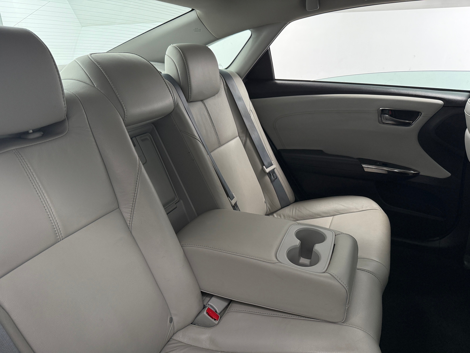 Thumbnail: 2015 Toyota Avalon - 5