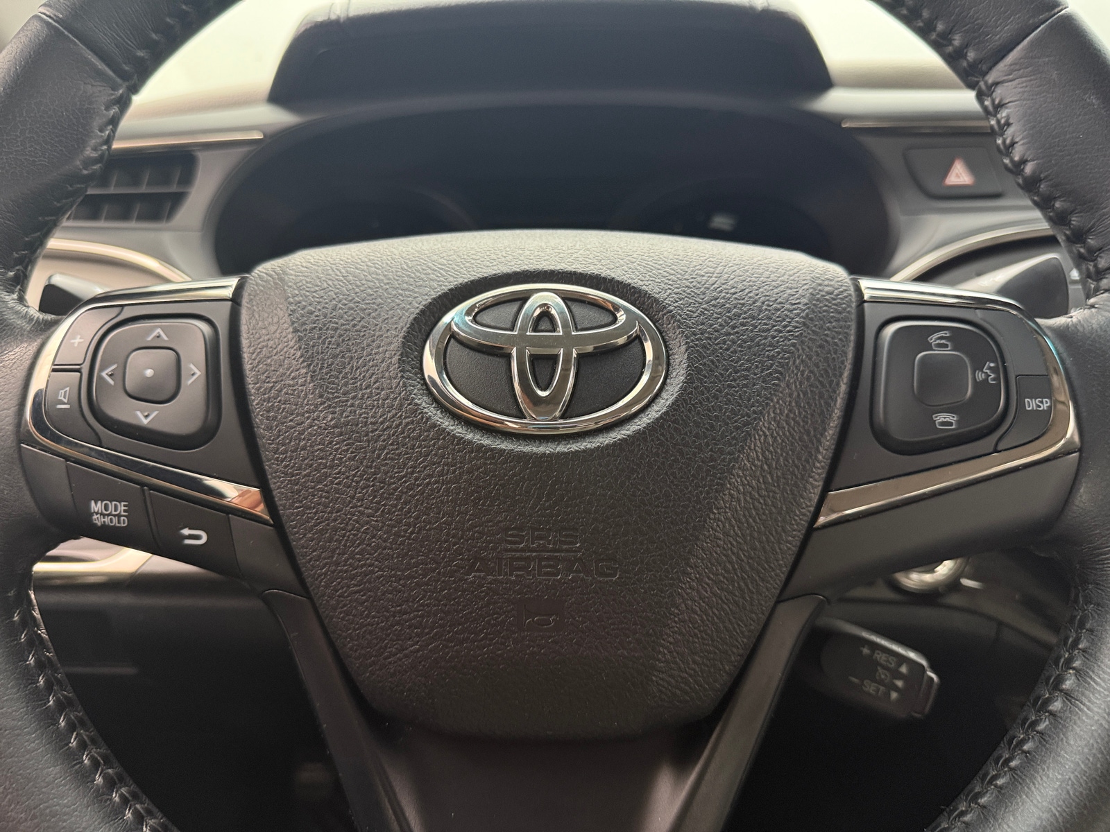 Thumbnail: 2015 Toyota Avalon - 4